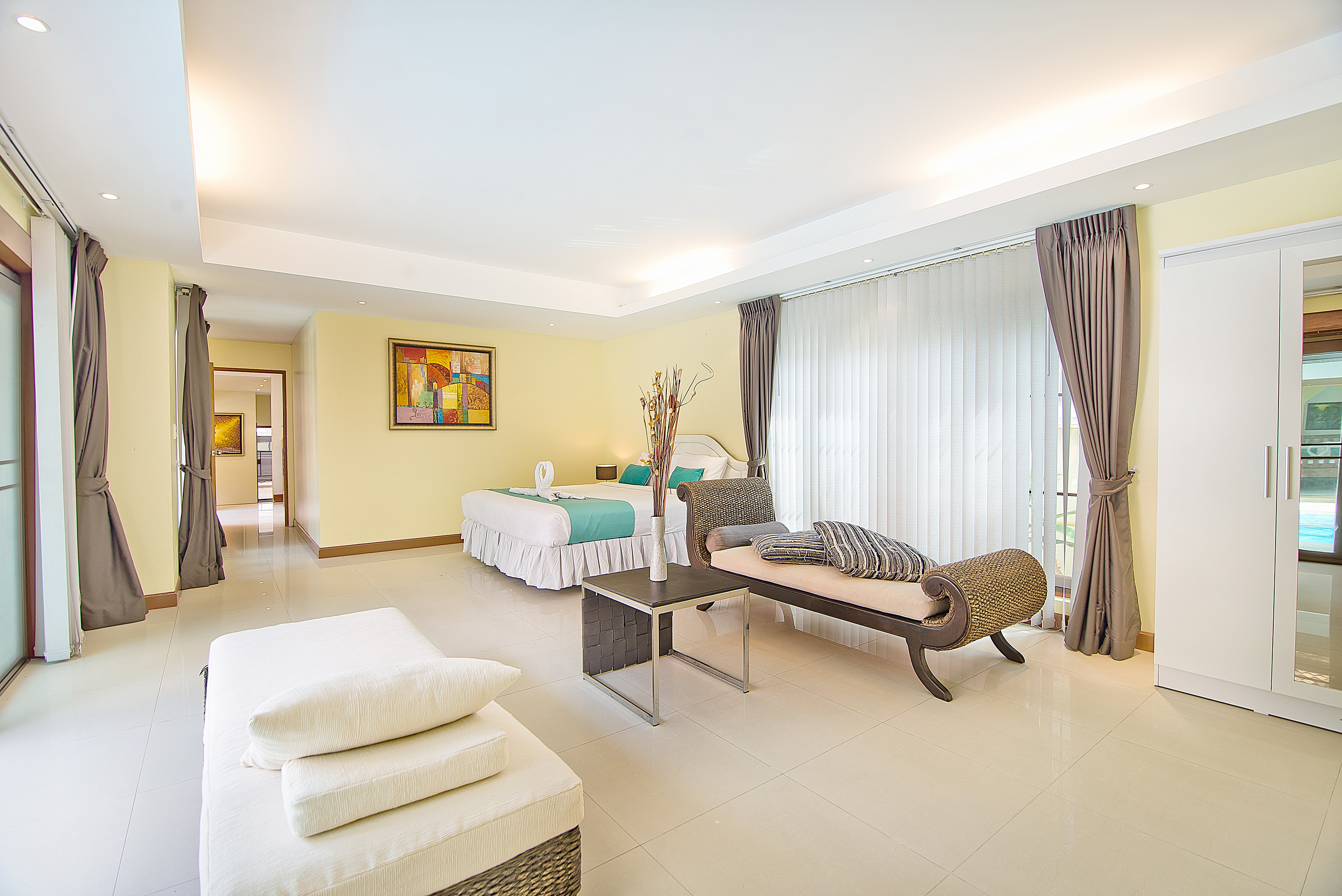 Villa Five Bedrooms with Private Pool