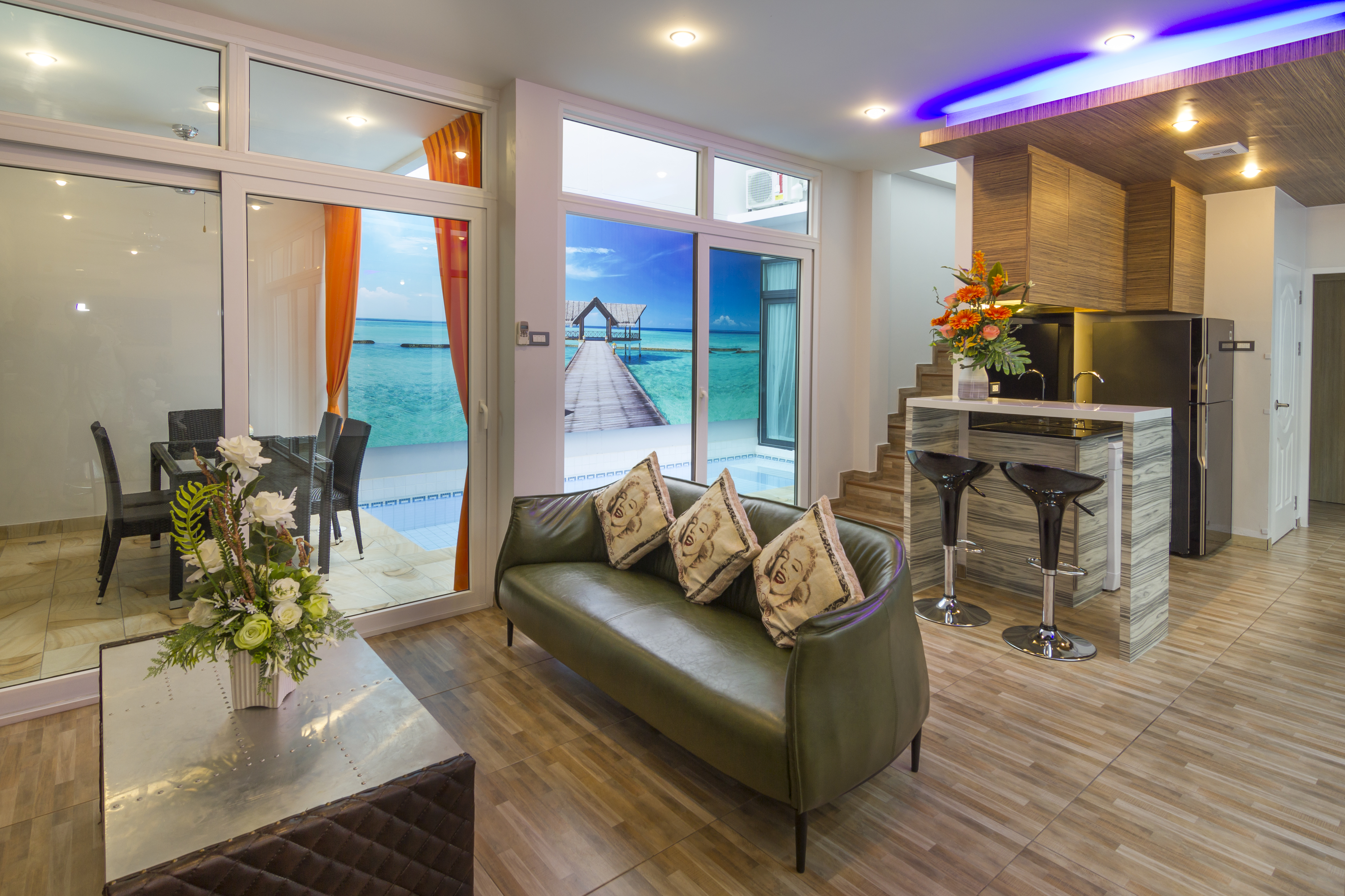 Villa Three Bedrooms Three Bathrooms