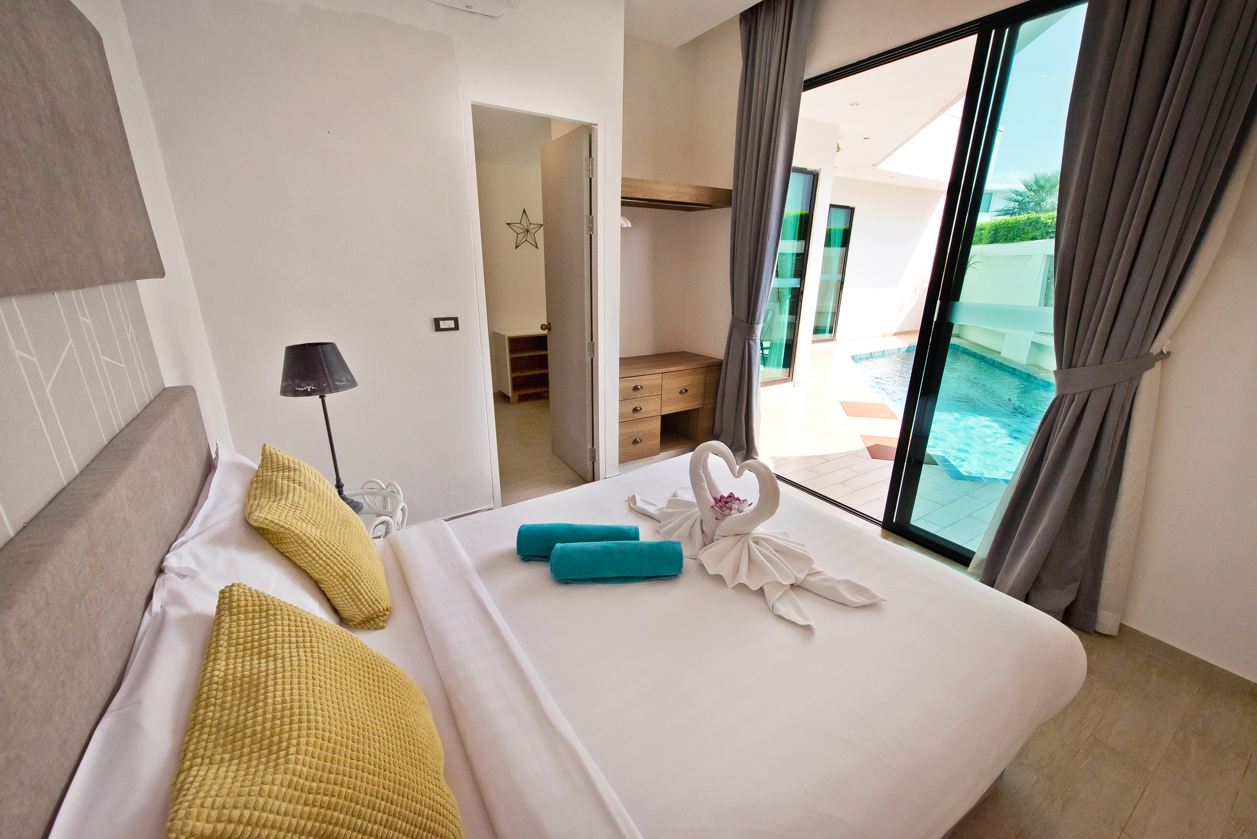 Villa Two Bedrooms Two Bathrooms