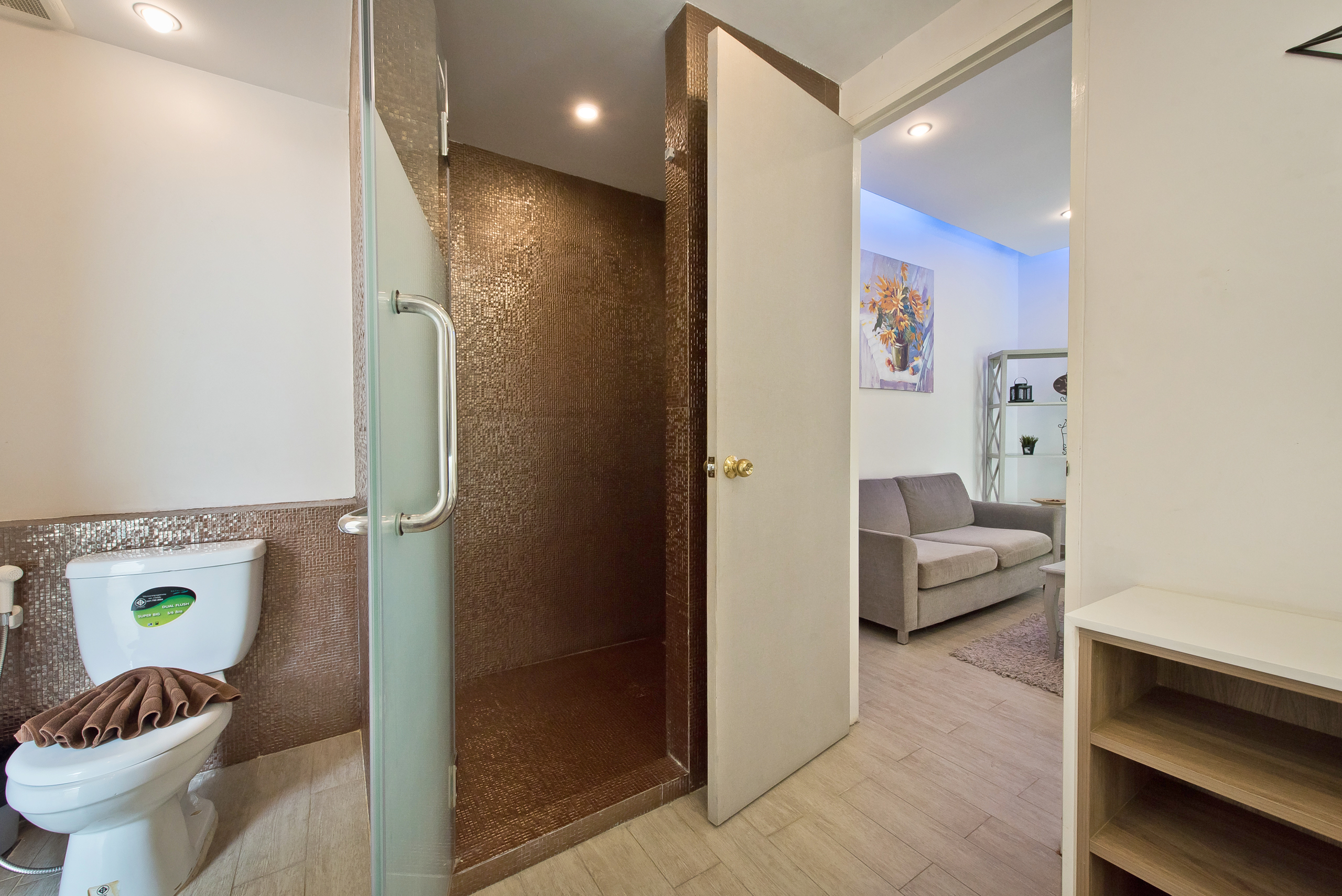 Villa Two Bedrooms Two Bathrooms