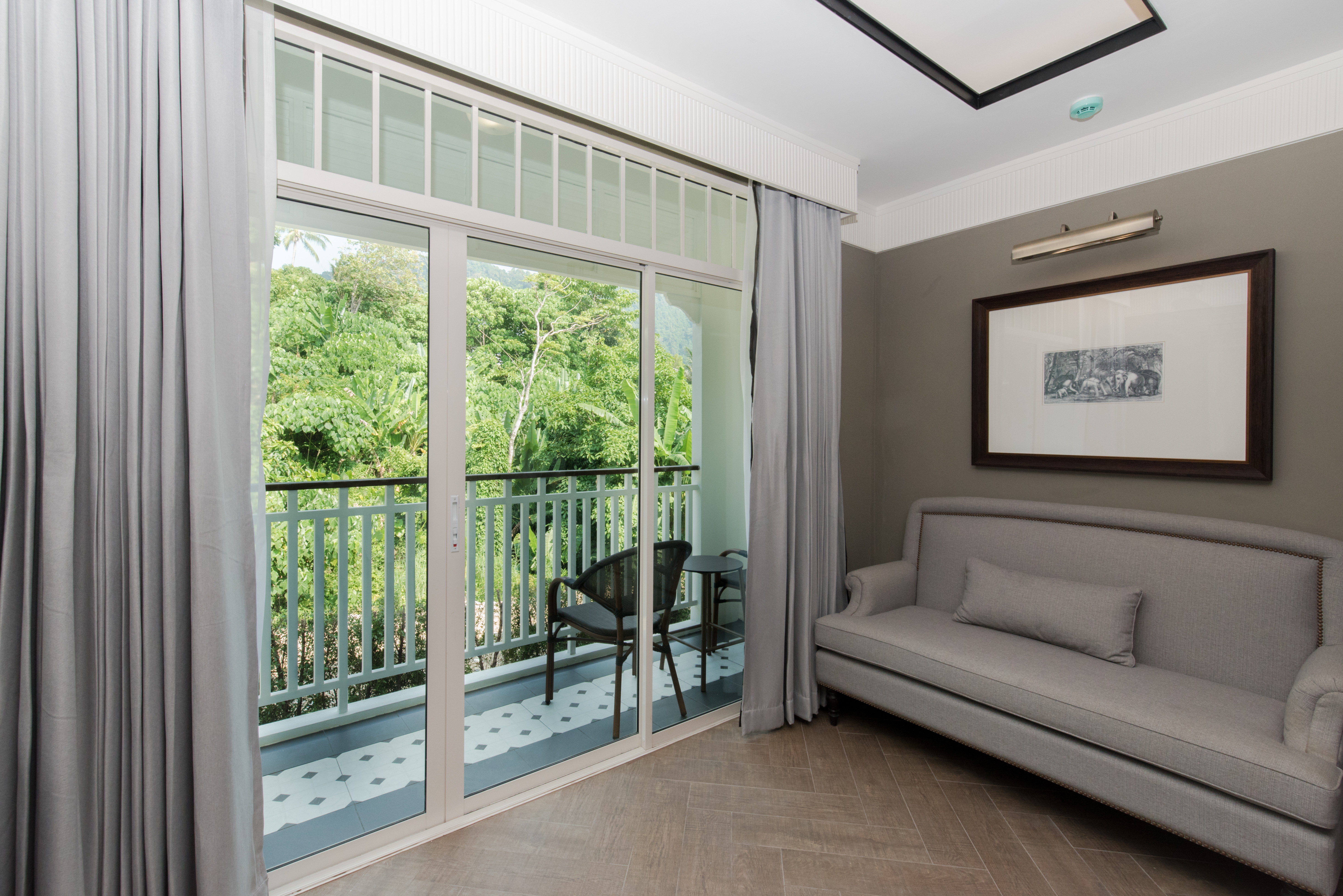 Double or Twin Deluxe Pool View