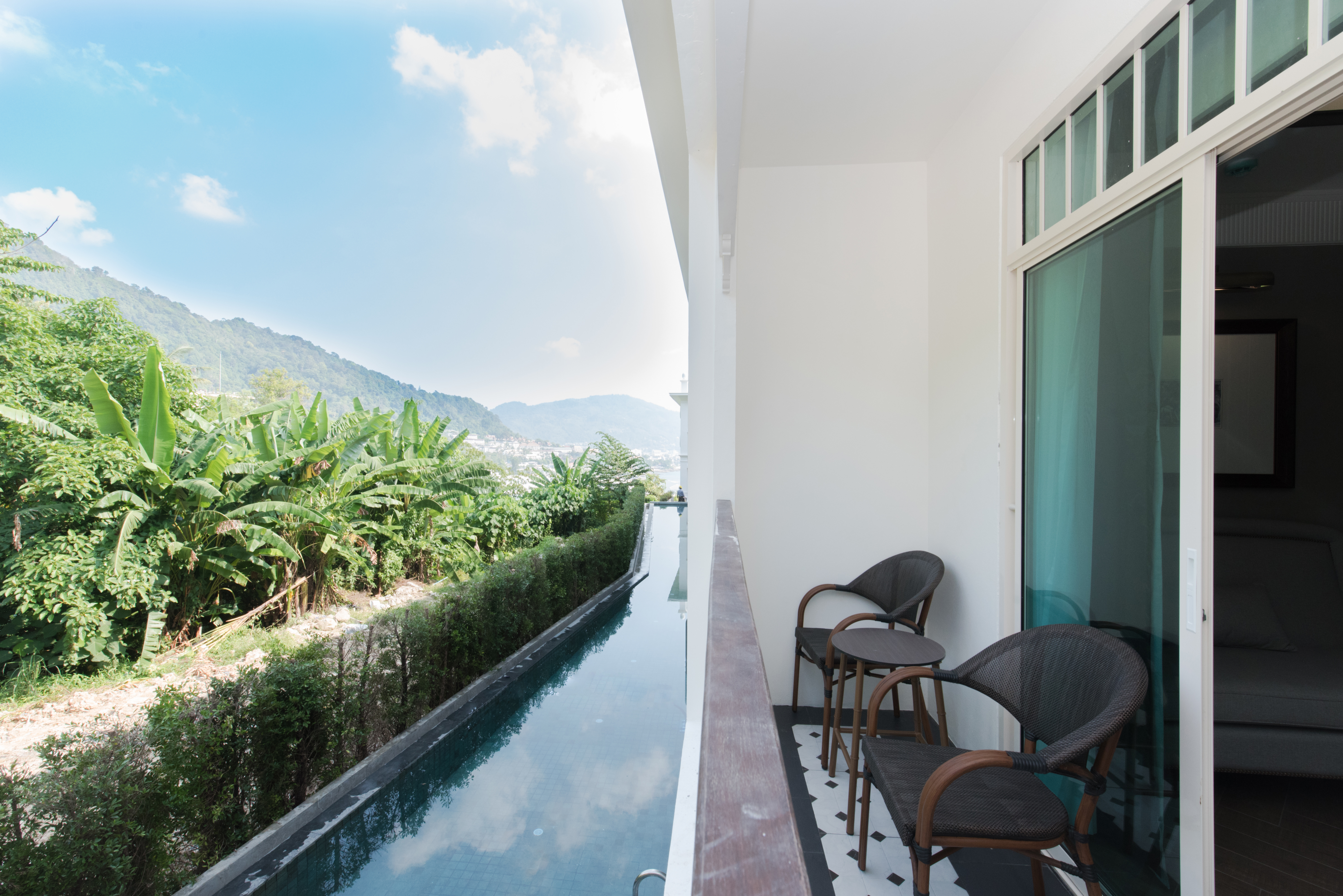 Double or Twin Deluxe Pool View