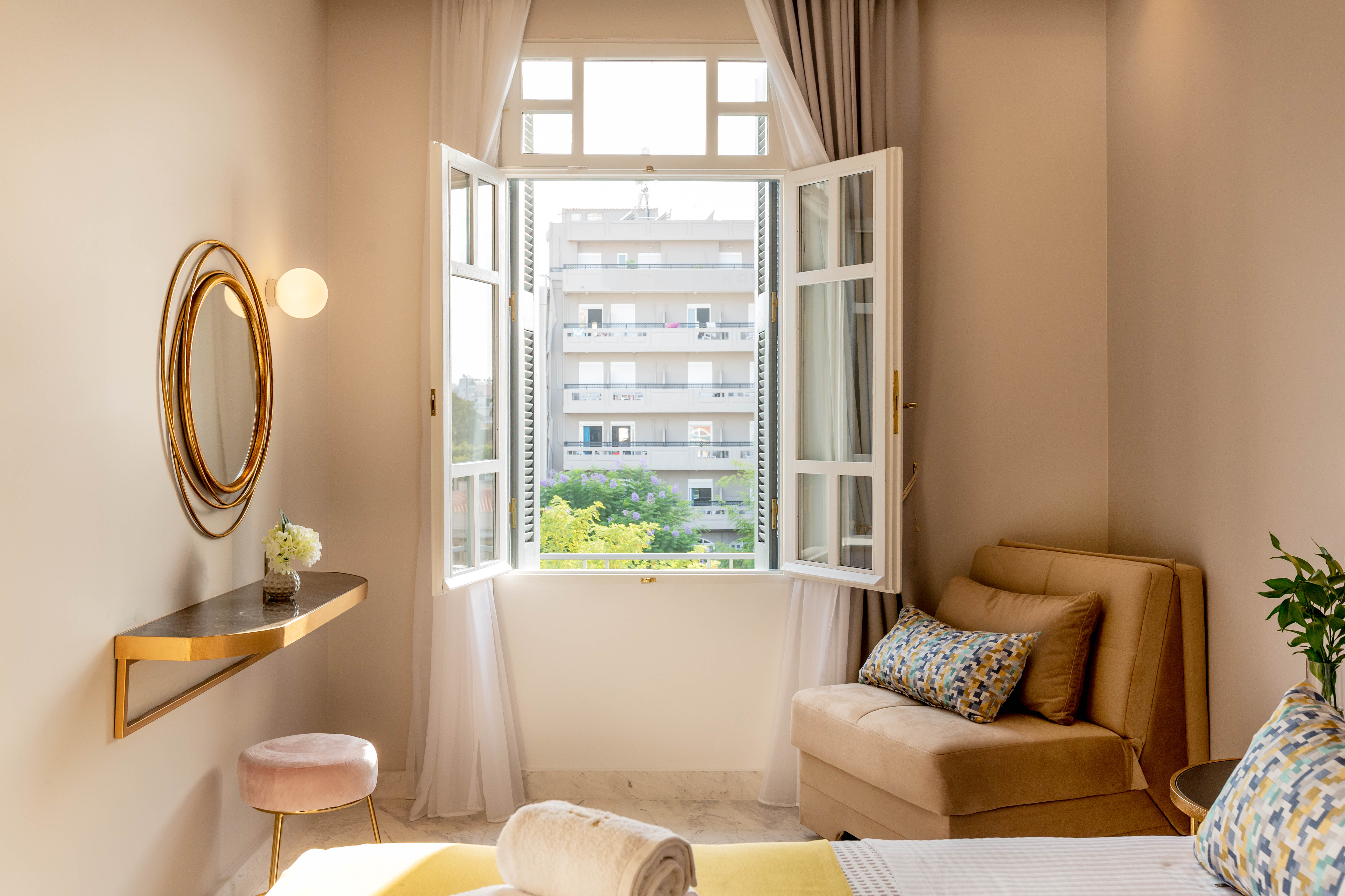 Triple Deluxe City View