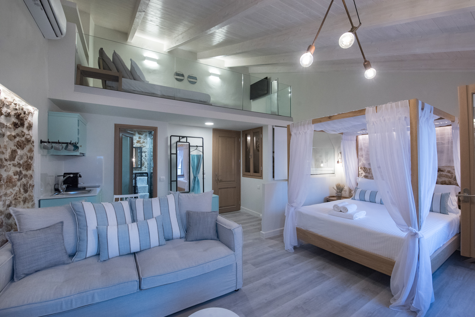 Junior Suite with Balcony