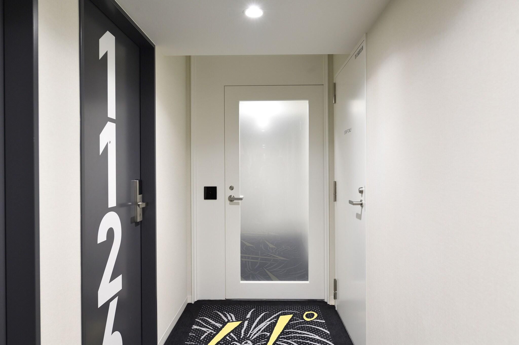 Twin Connecting Room