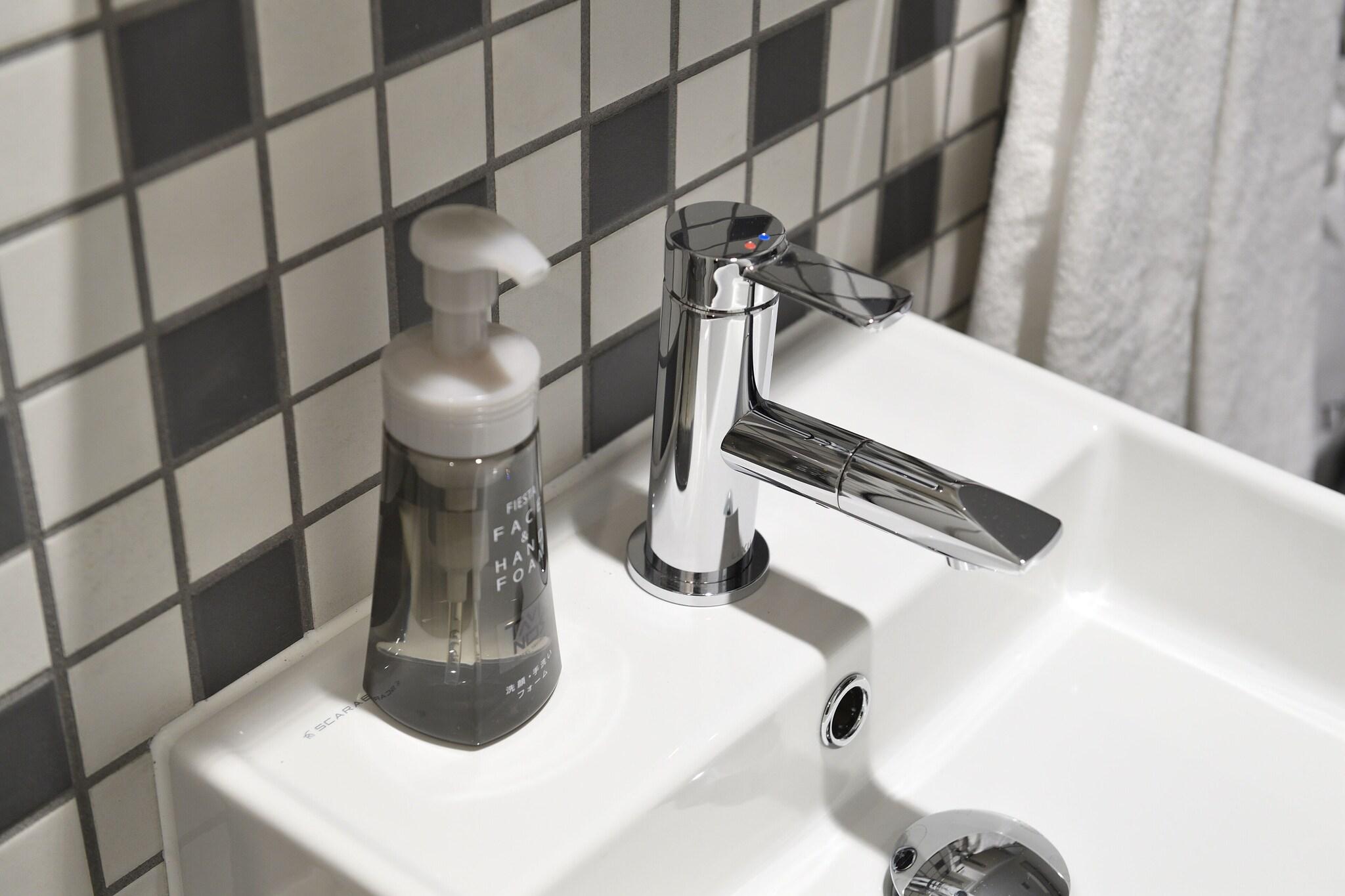 Twin Connecting Room