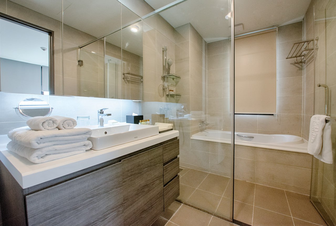 Double Superior King Bed