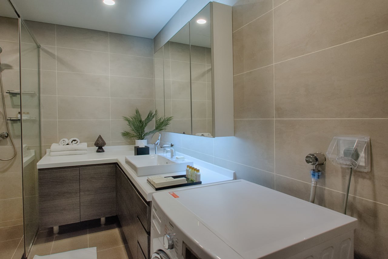 Double Deluxe King Bed