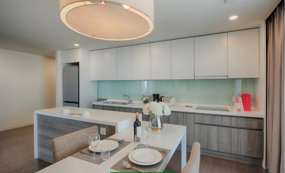 Double Deluxe King Bed