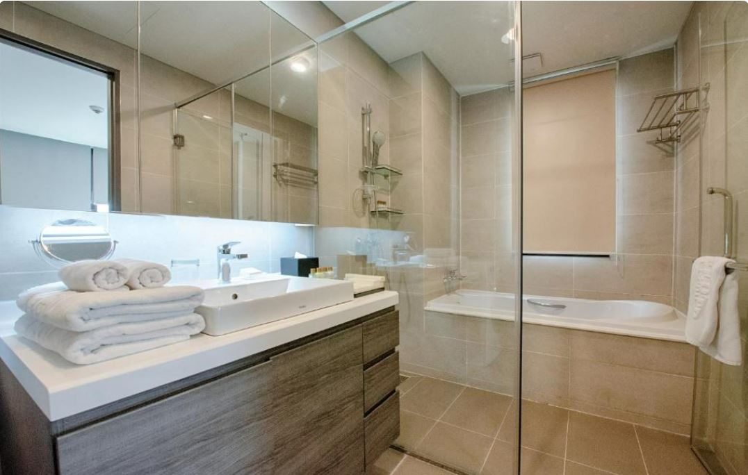 Double Superior King Bed