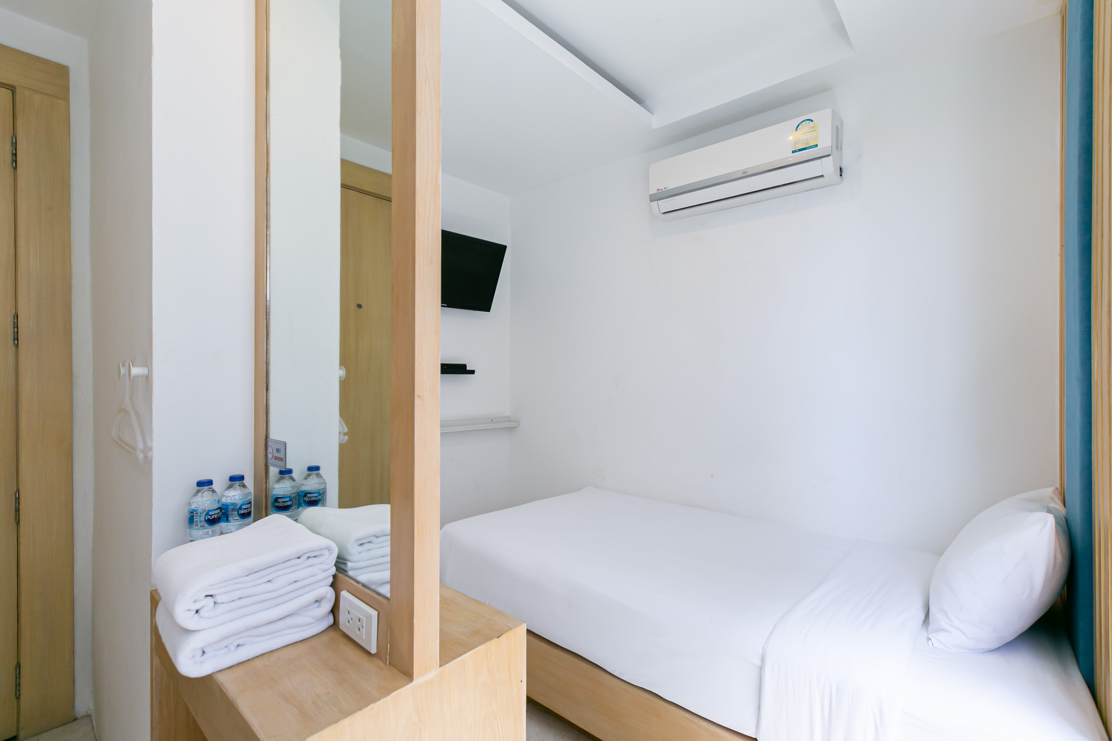 Twin with Shared Bathroom