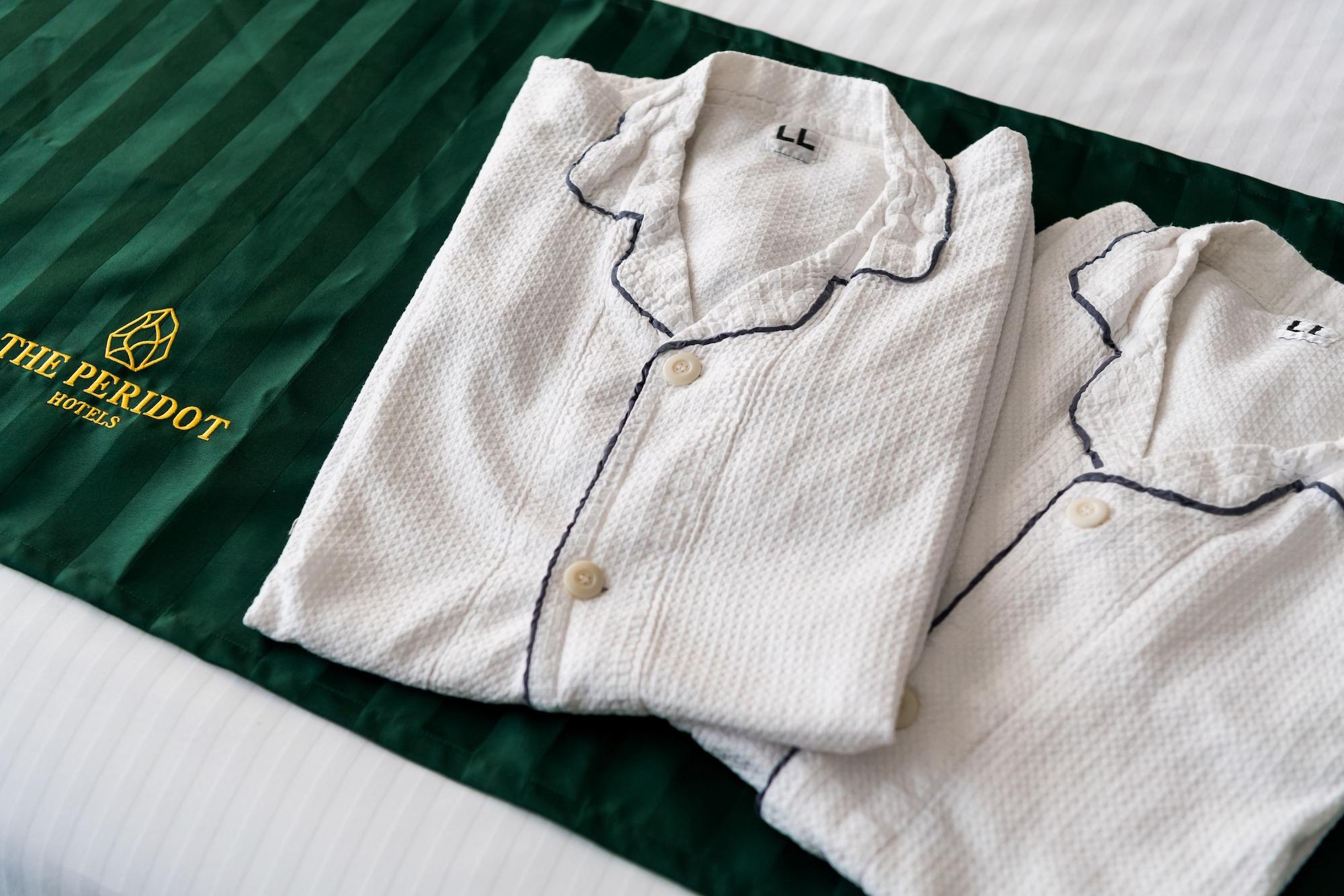 Quadruple Deluxe Sea View