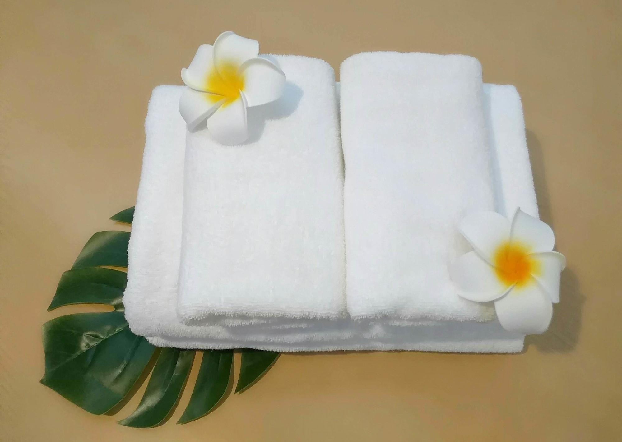 Triple Deluxe Two Beds