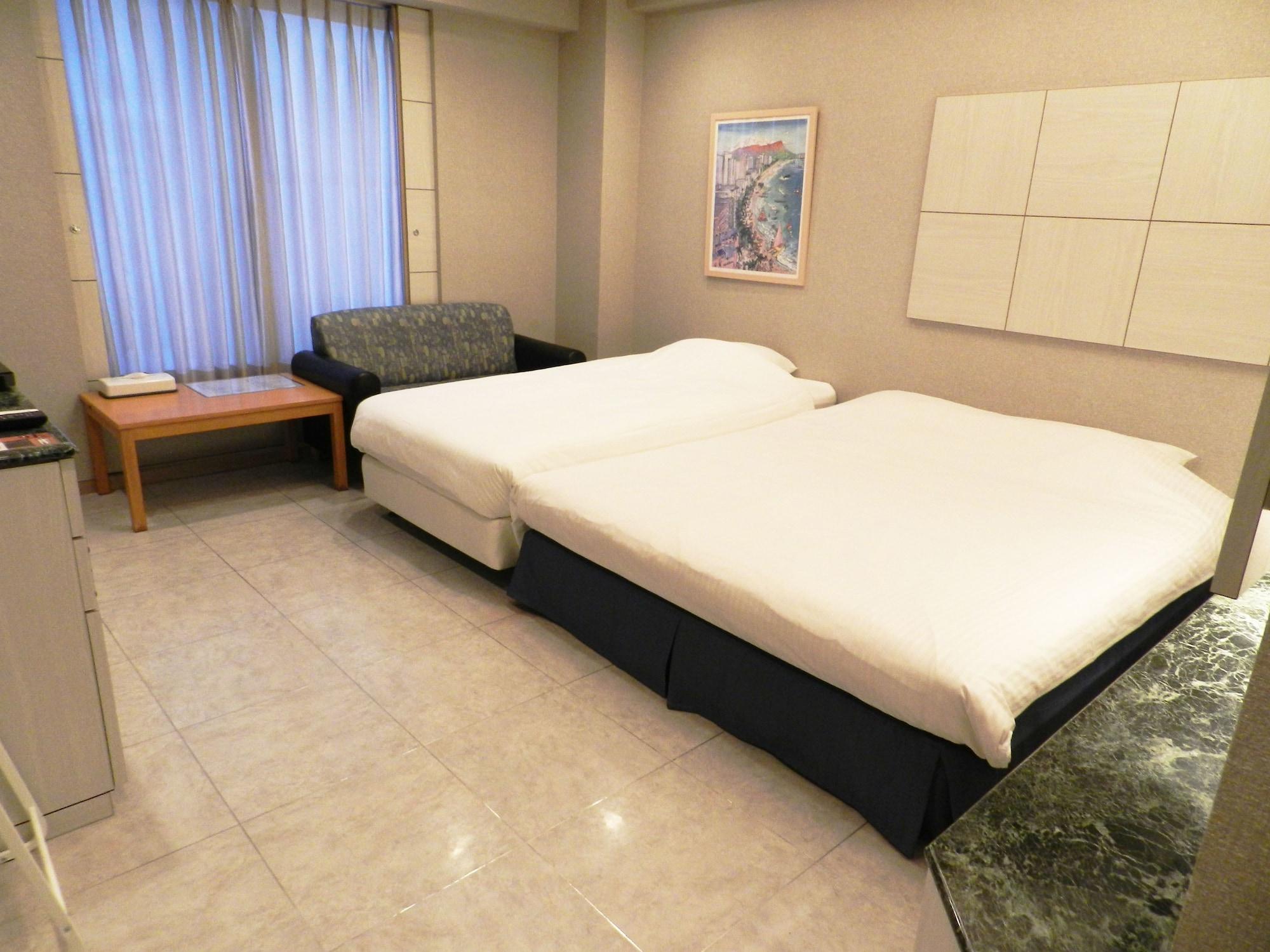 Triple Deluxe Two Beds