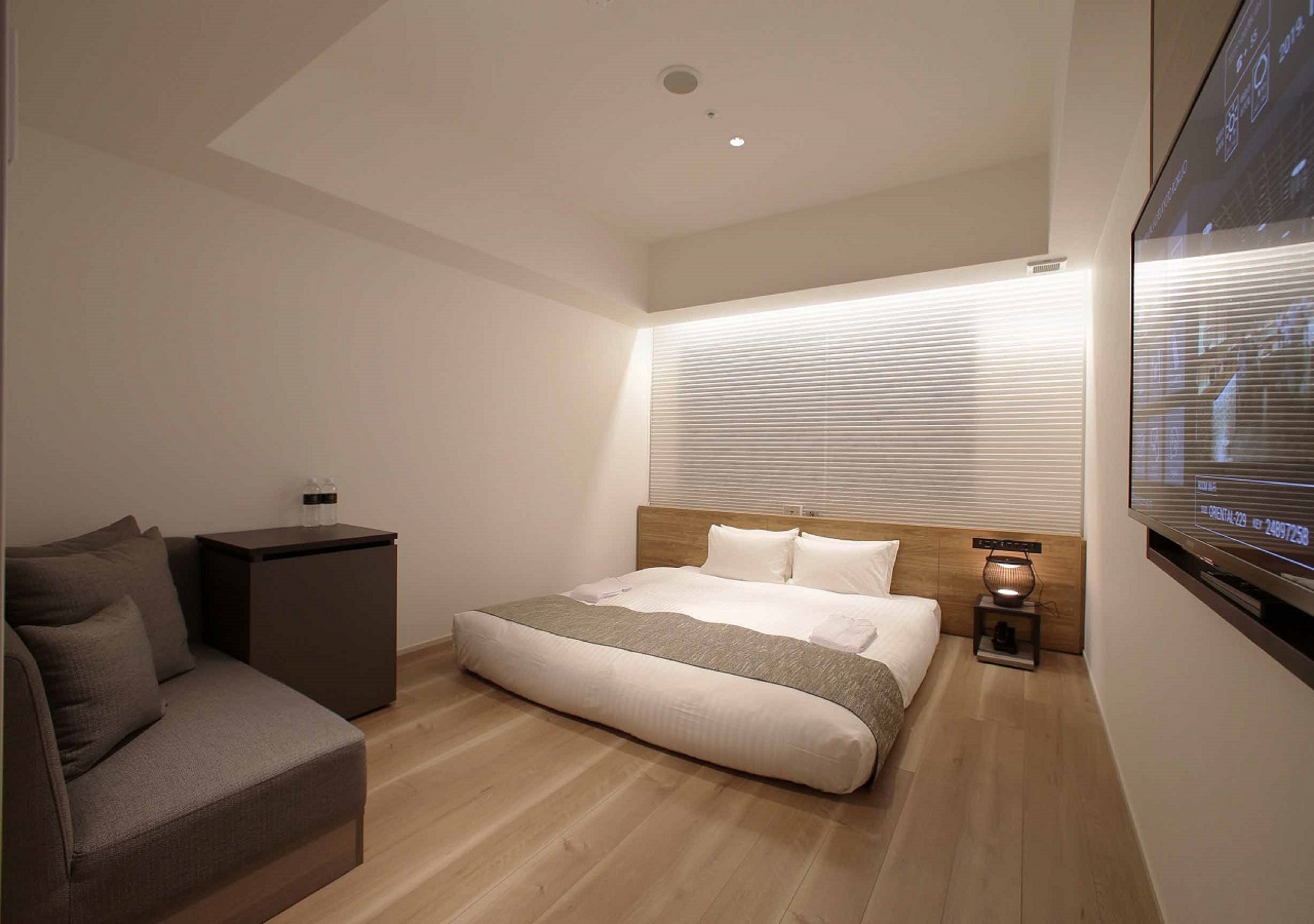 Double King Size Bed