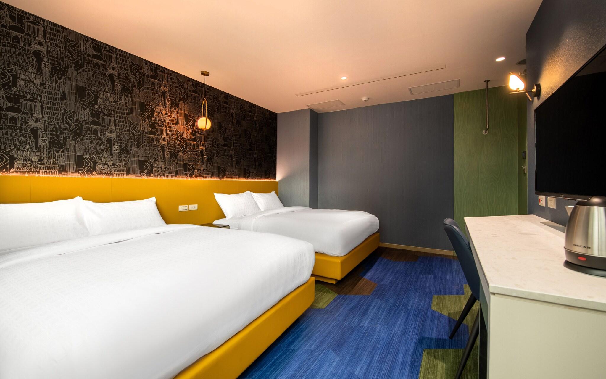 Quadruple Two Double Beds