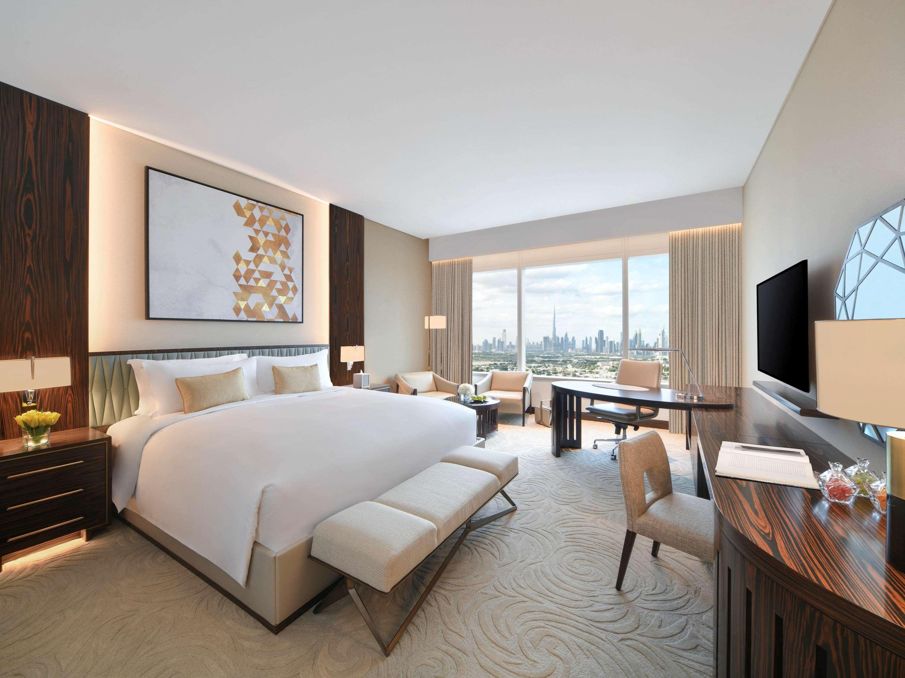 Double Deluxe King Bed