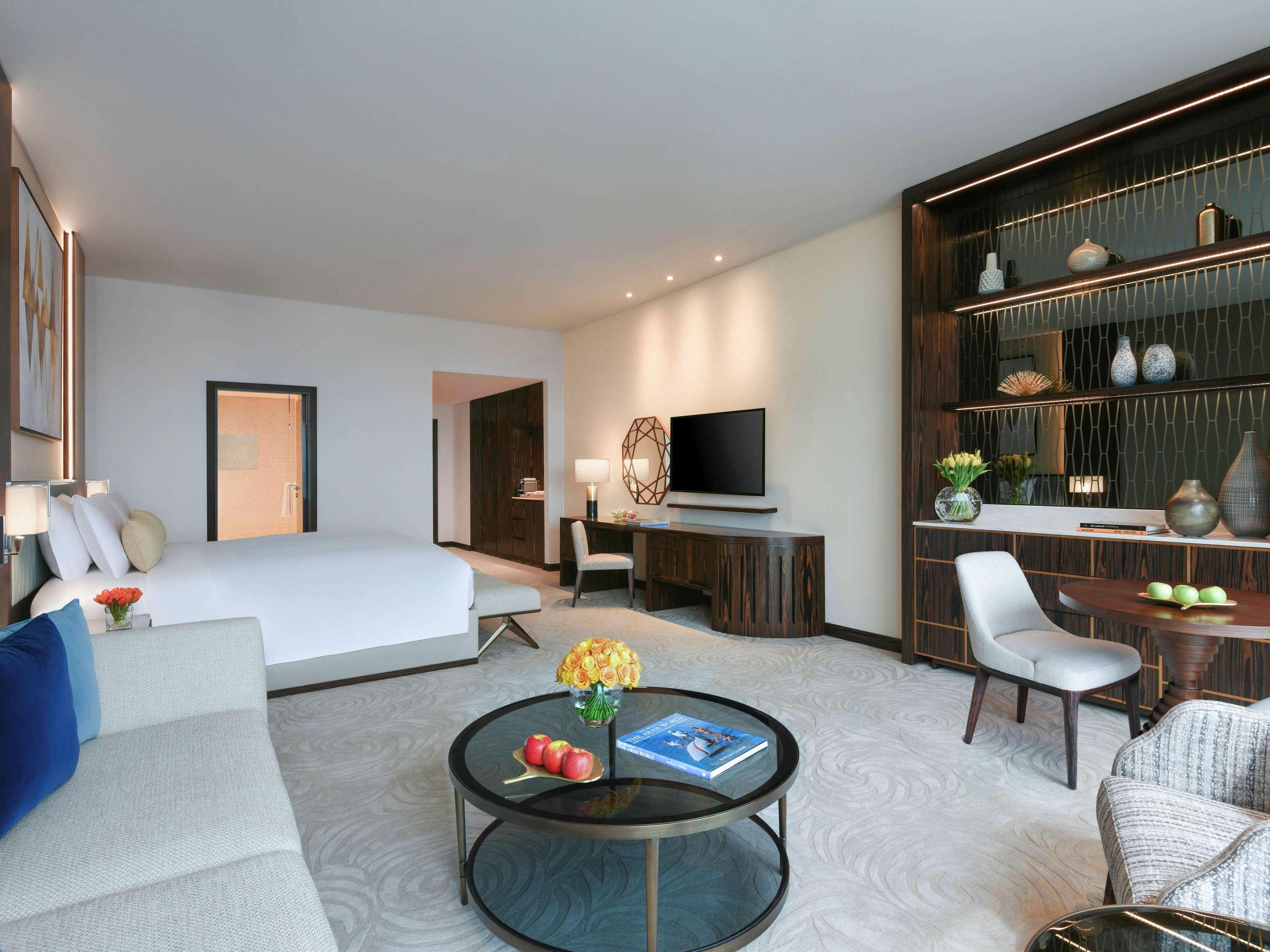 Room Deluxe King Bed