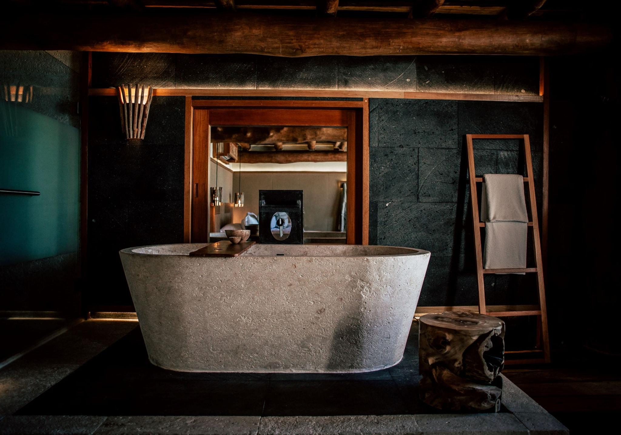 Junior Suite Superior King Bed