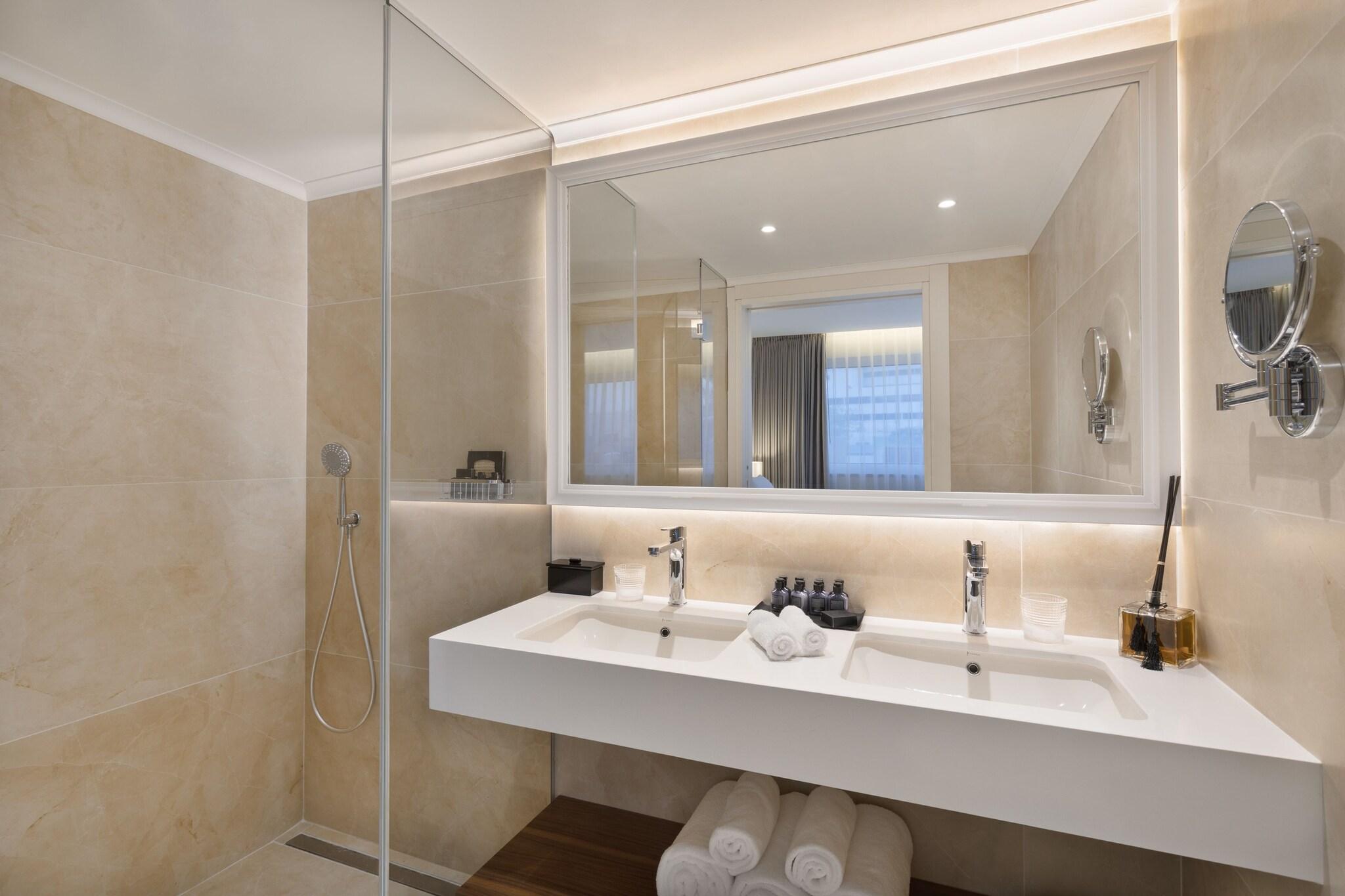 Double or Twin Superior Pool View