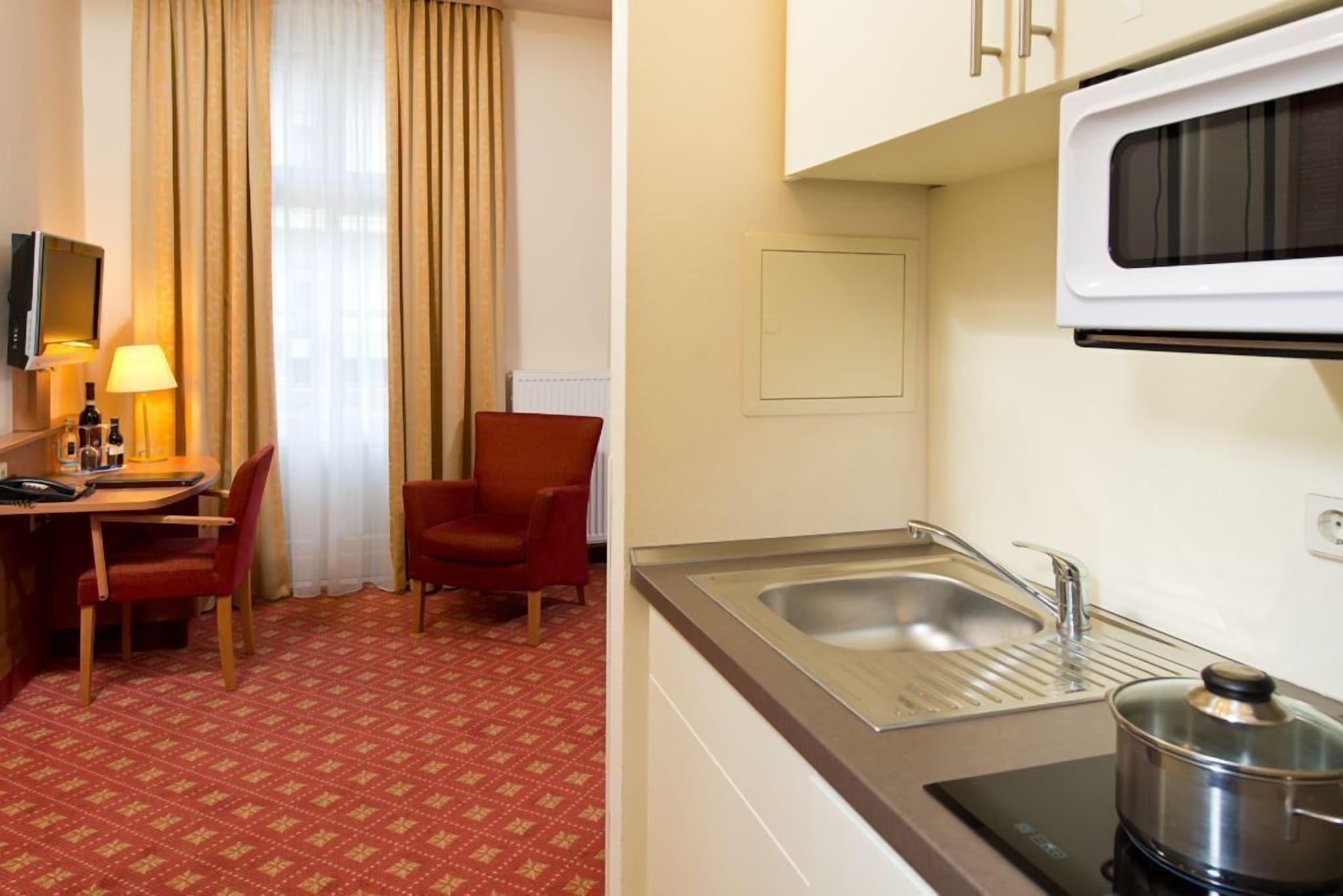 Double Superior Queen Bed