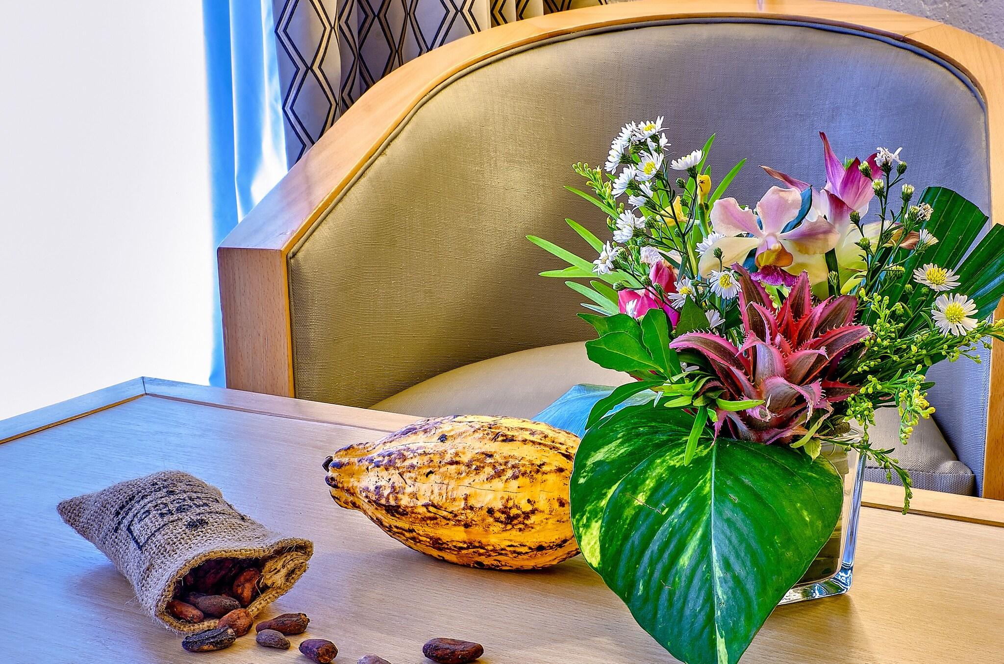 Double Classic Queen Bed