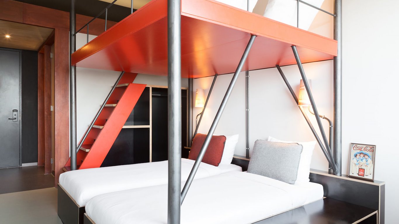 Family Room Standard