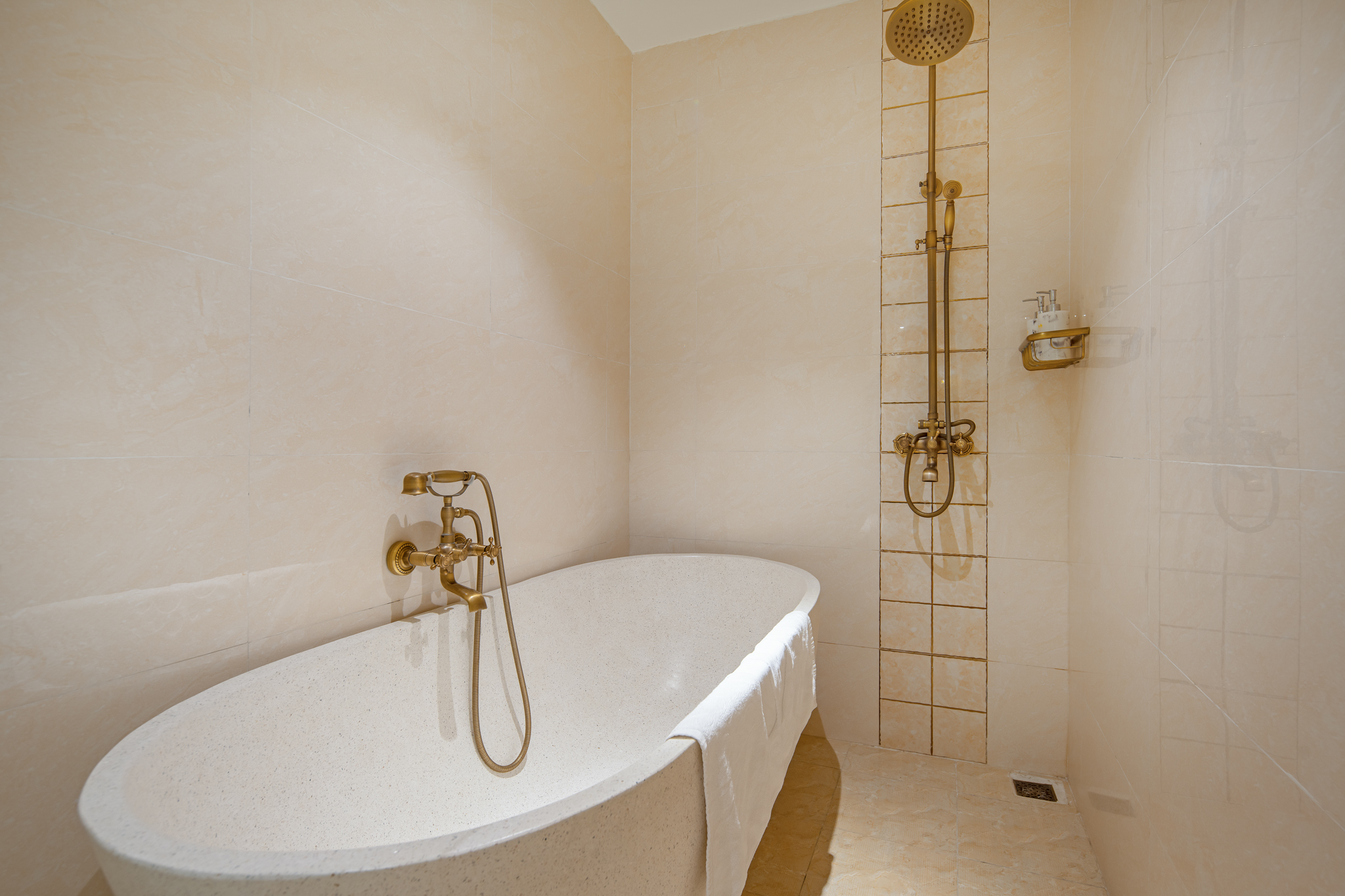 Family Room Capacity 4