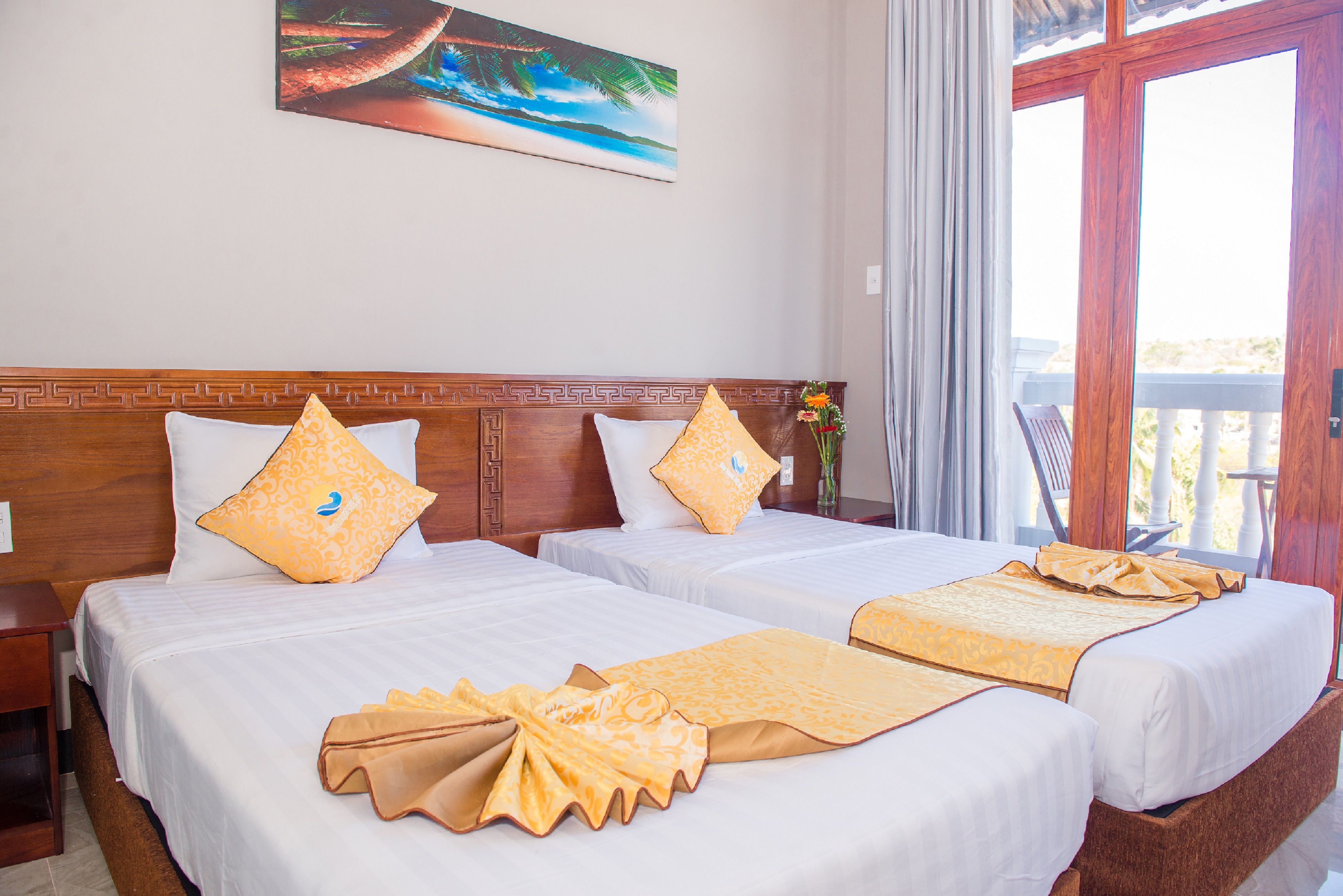 Twin Superior with Balcony