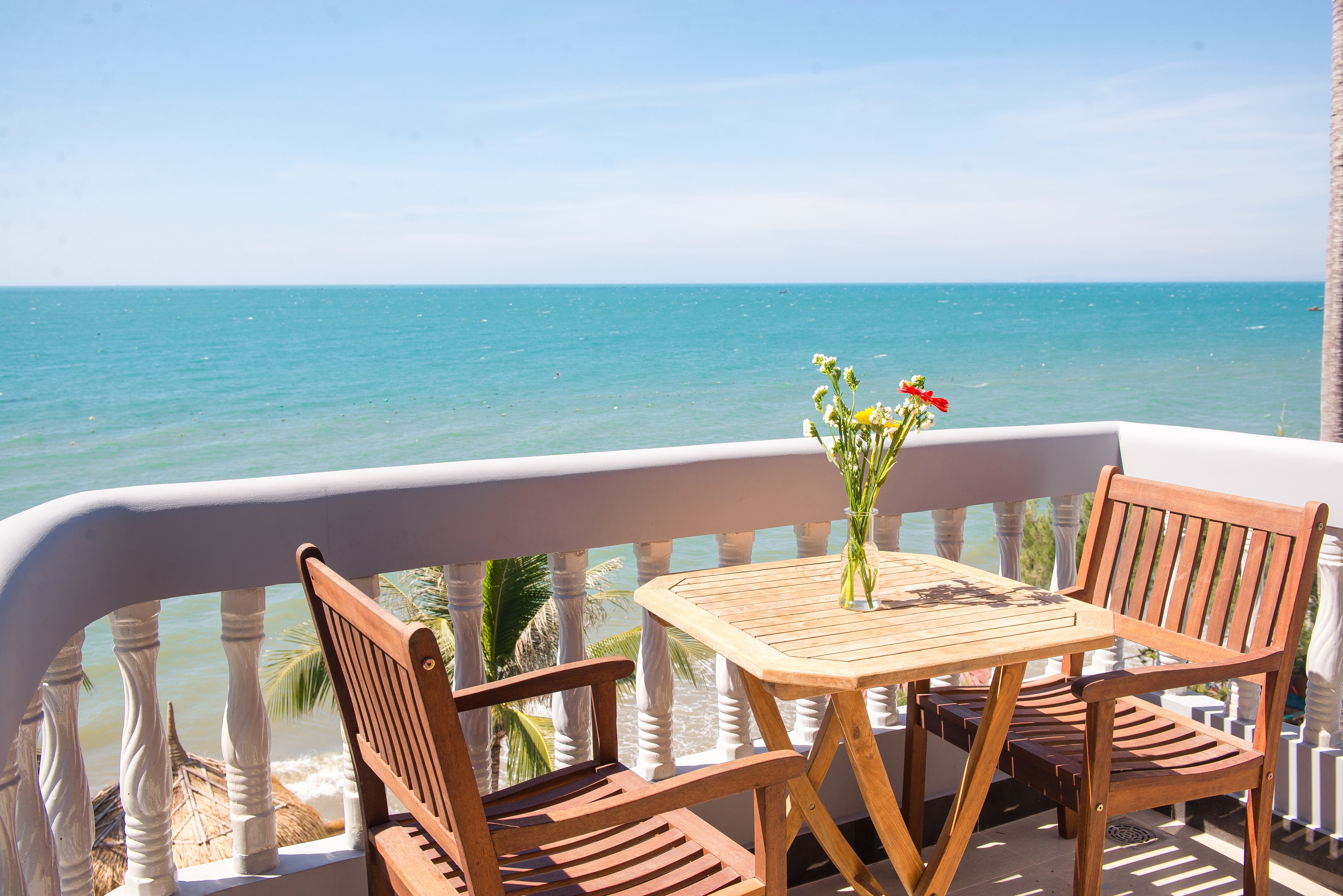 Twin Deluxe Beach Front