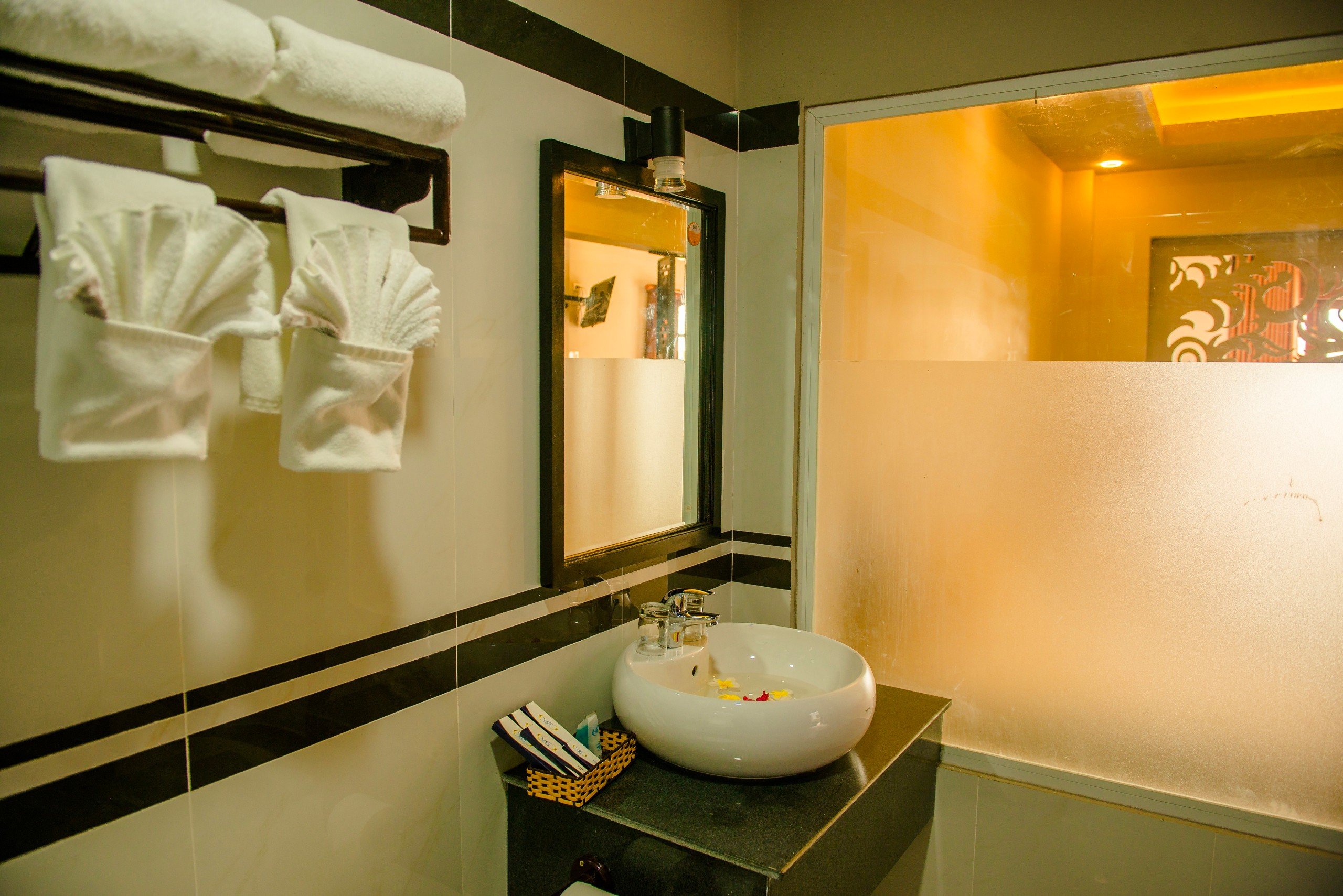 Twin Deluxe Beach Front