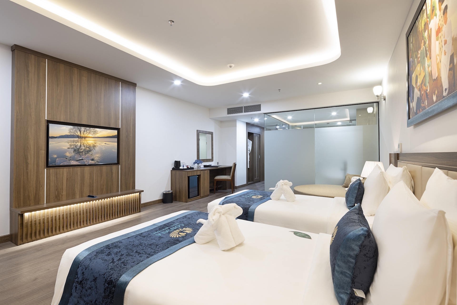 Twin Executive City View