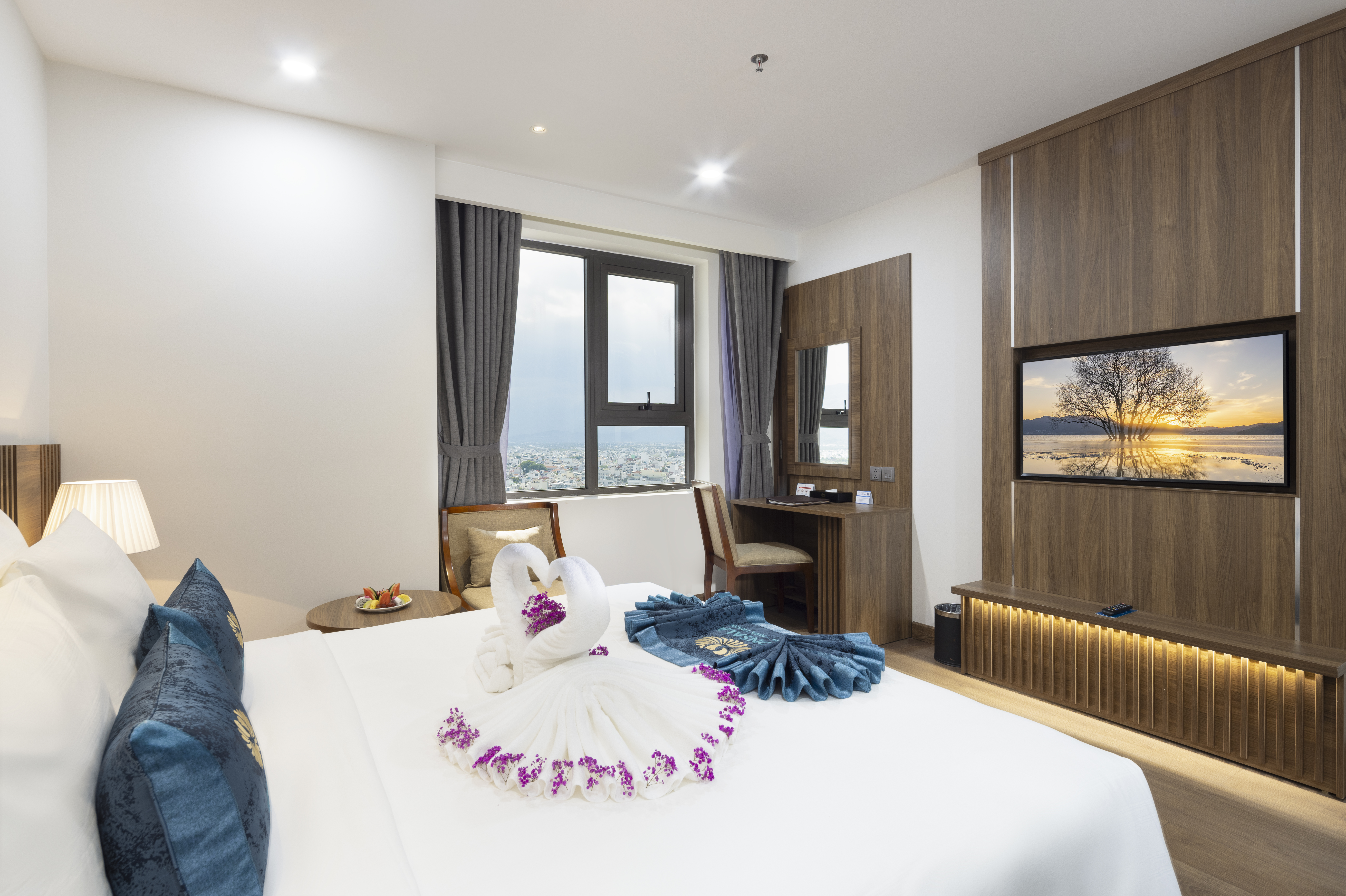 Double Deluxe City View