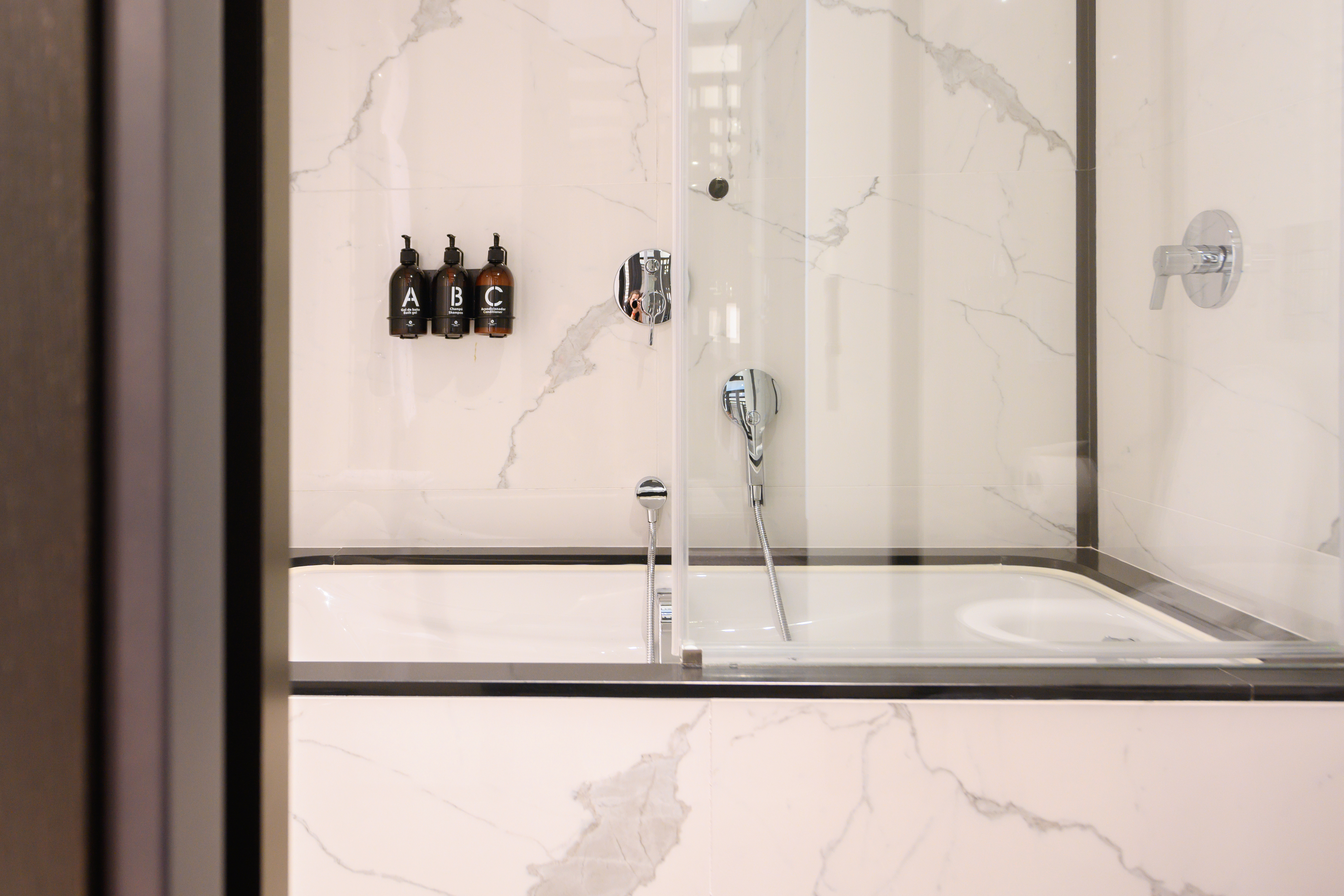 Double or Twin Deluxe with Terrace