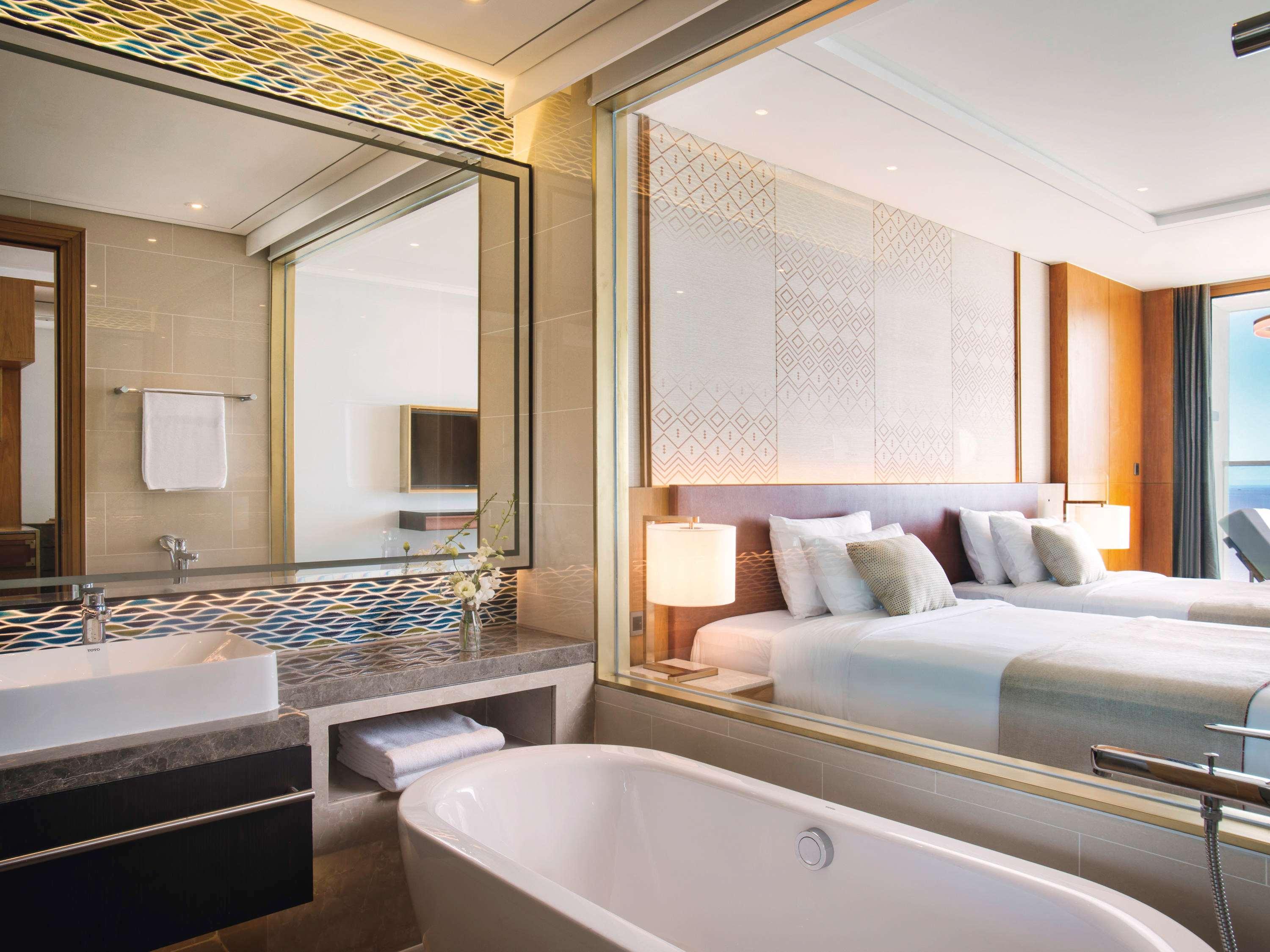 Twin Deluxe Sea View