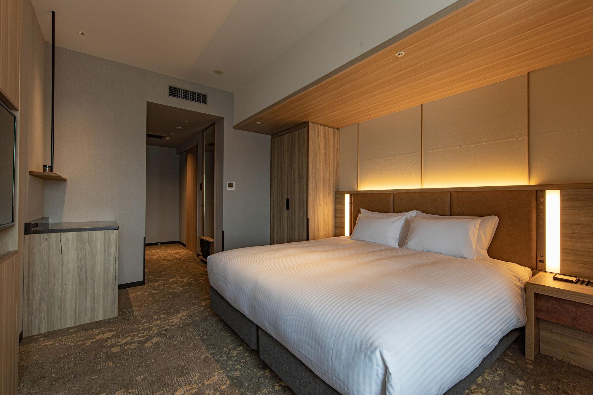 Double Deluxe Queen Bed