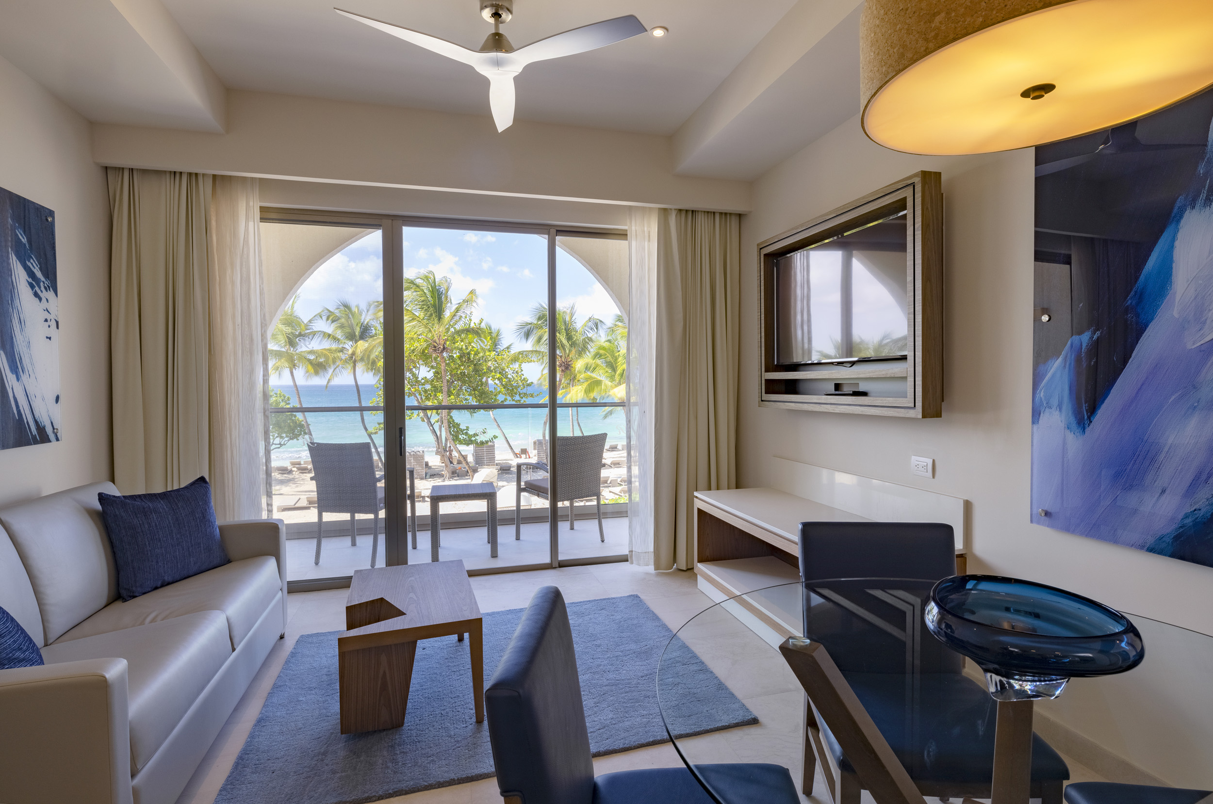 Suite Ocean Front One Bedroom