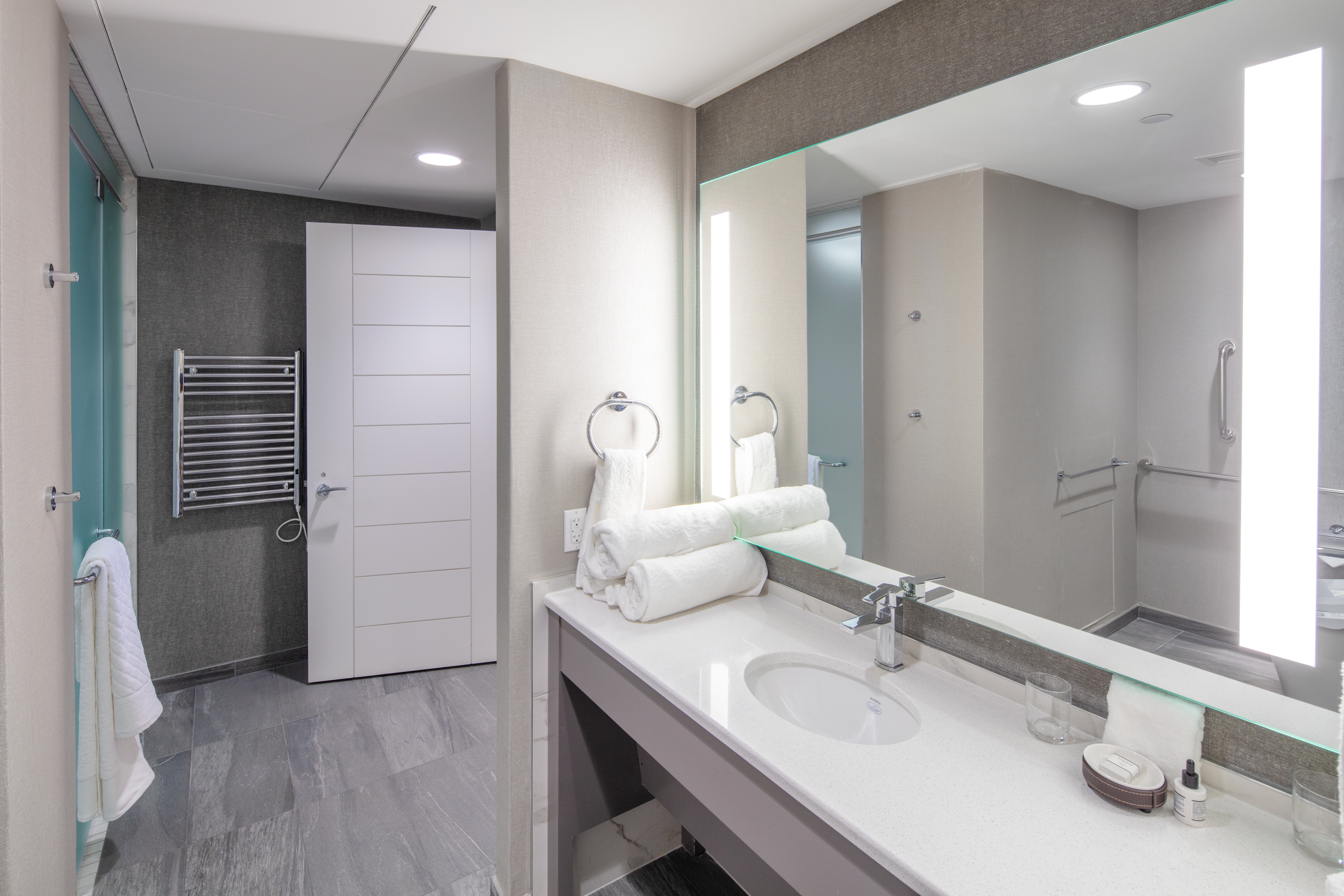 Double King Size Bed