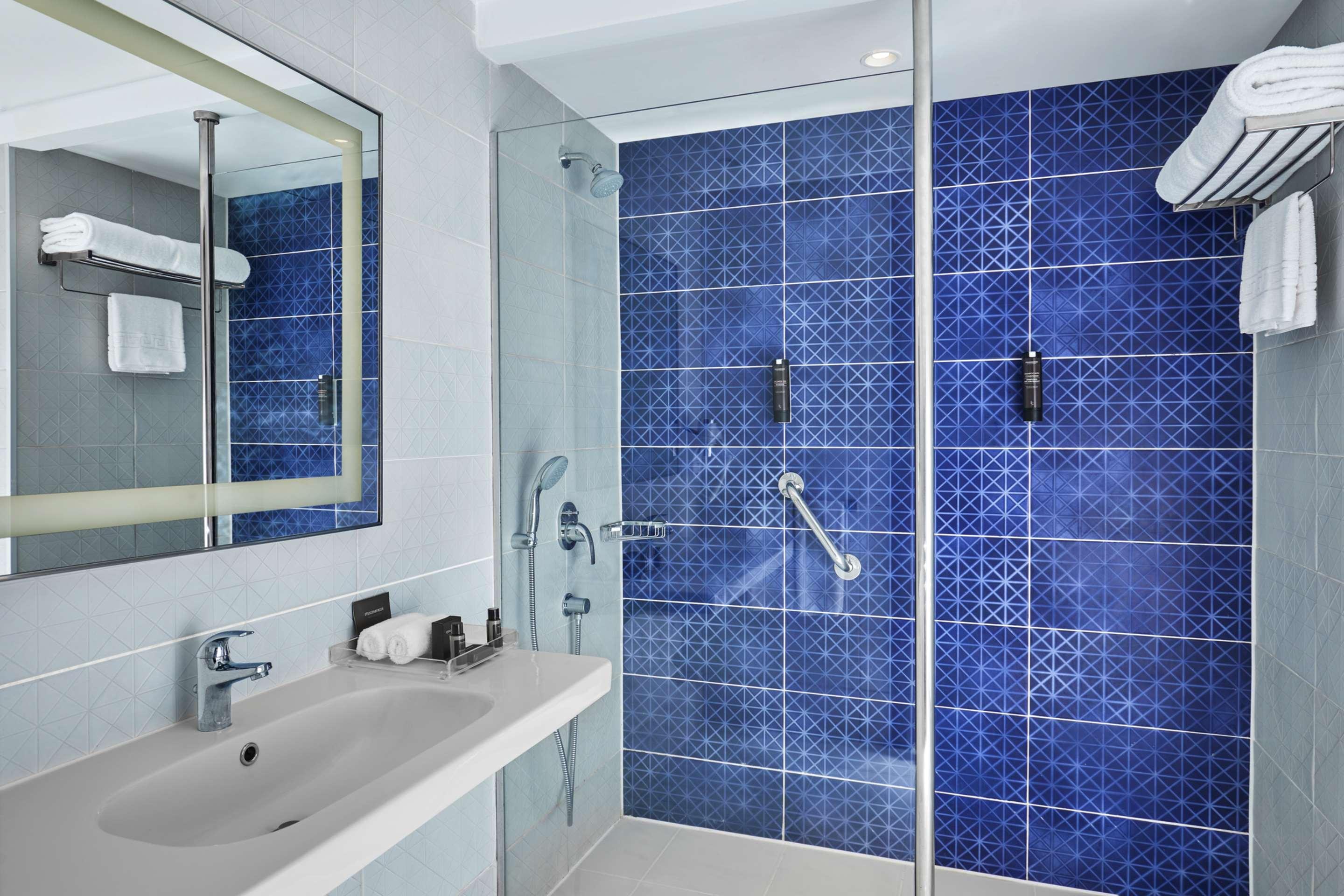 Double Superior with Views