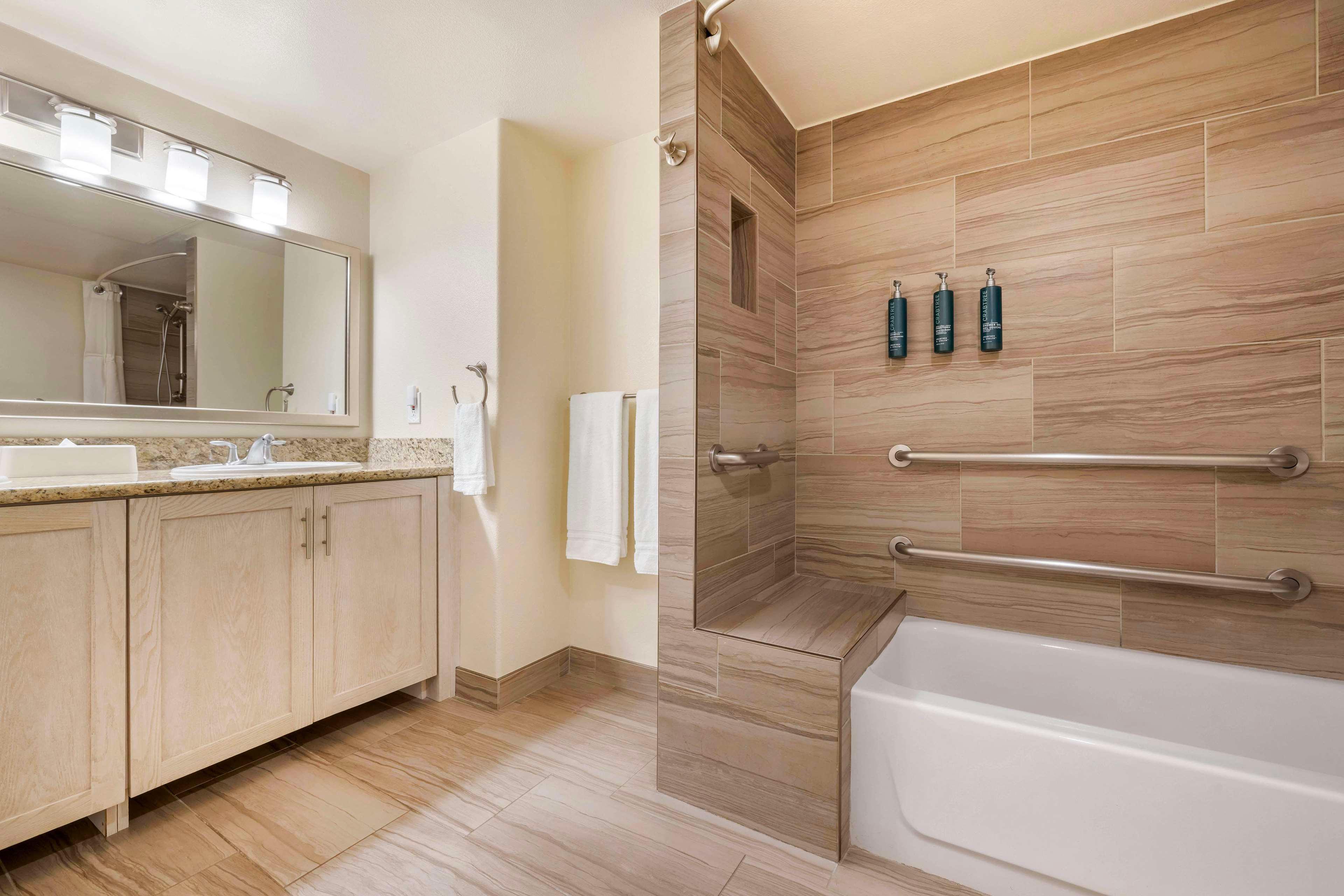 Double or Twin Accessible