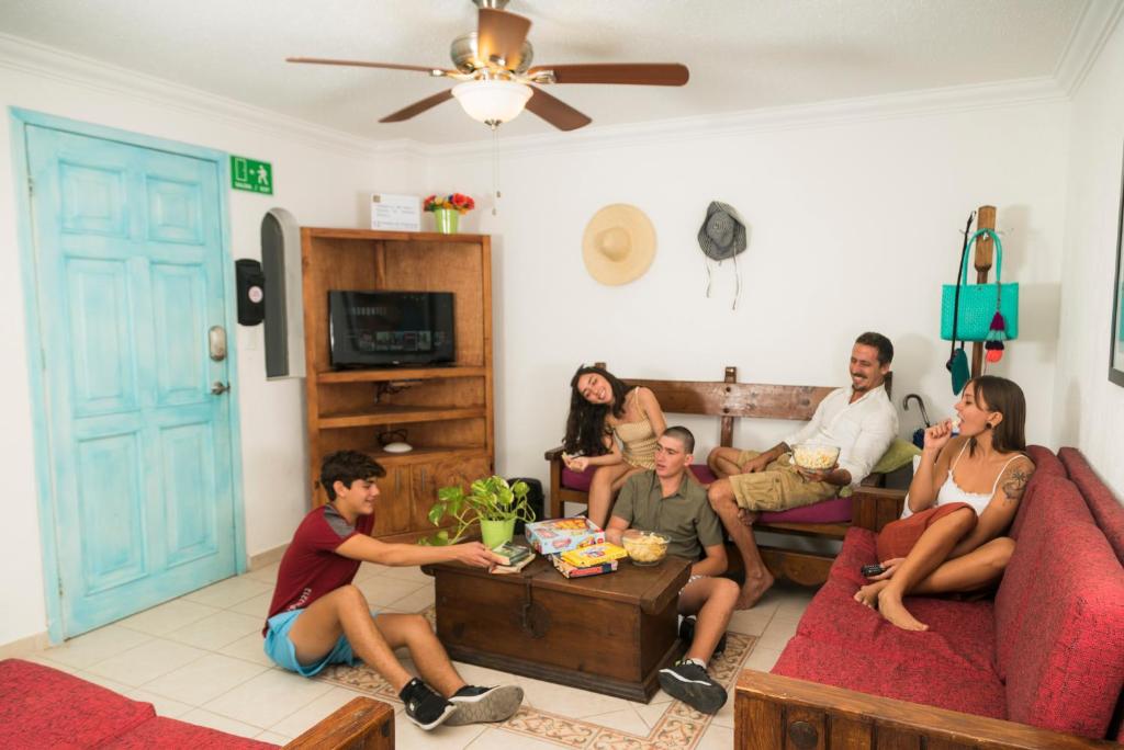 Villa Four Bedrooms Three Bathrooms