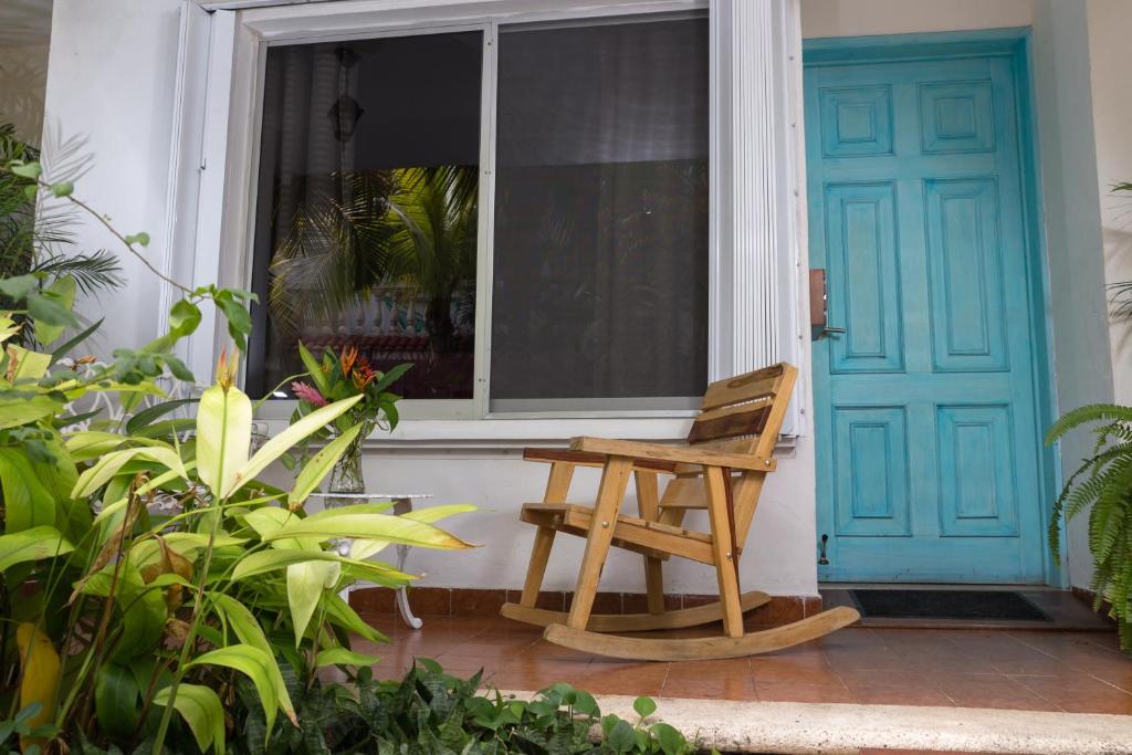 Villa Three Bedrooms Two Bathrooms