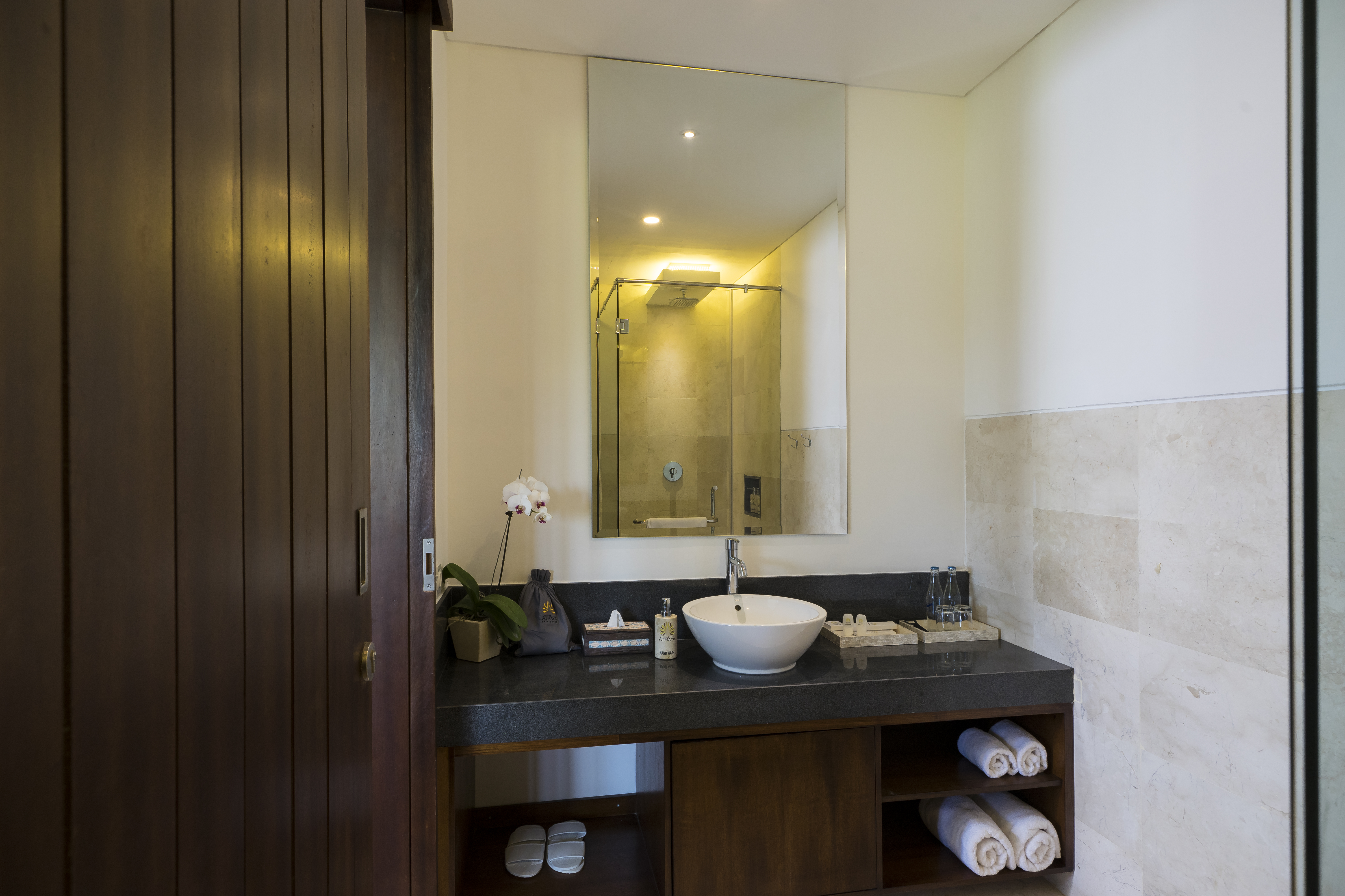 Junior Suite Pool View