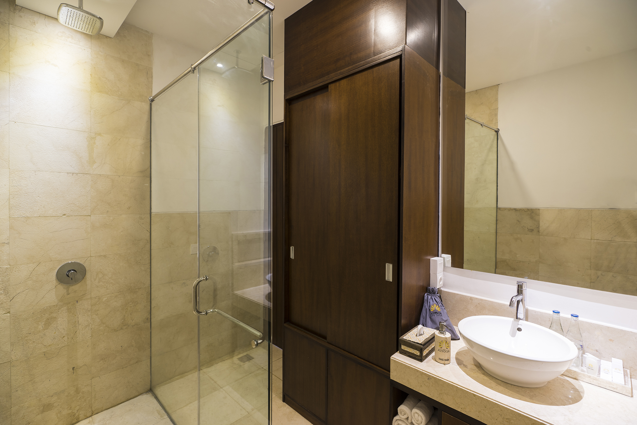 Suite with Private Pool