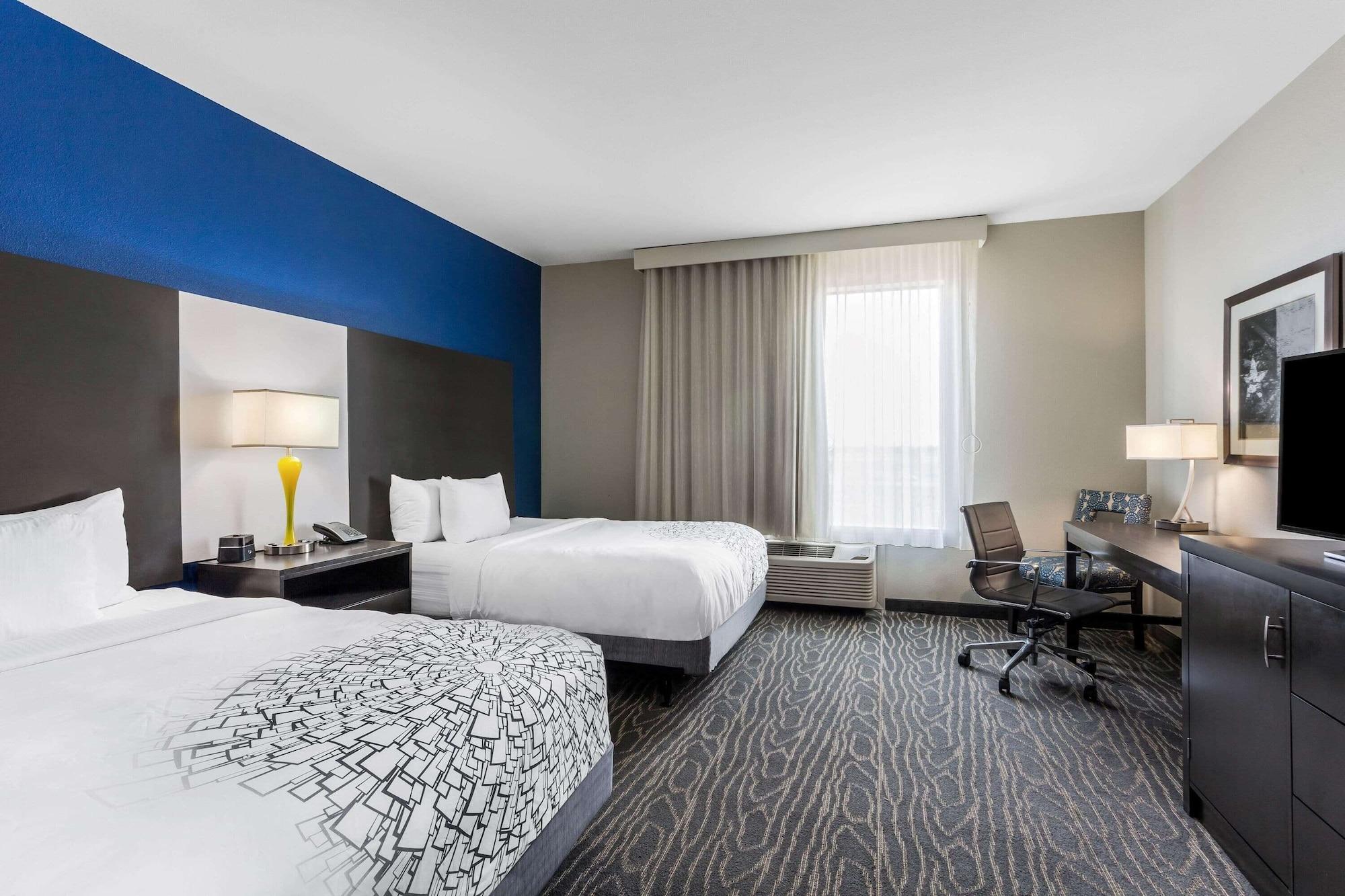 Double Two Queen Beds