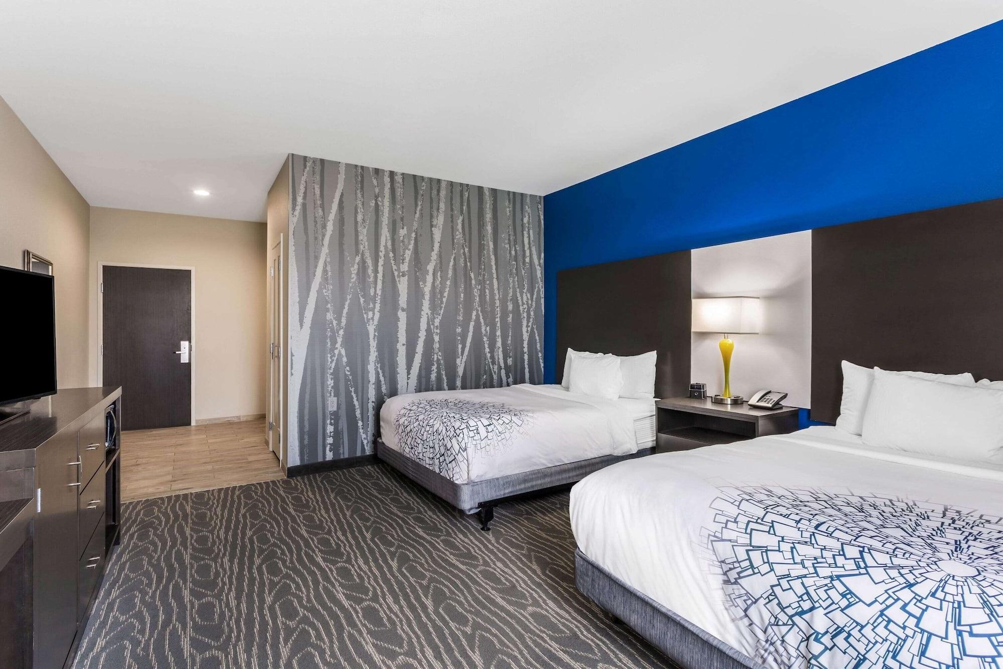 Double Accessible-two Queen Beds