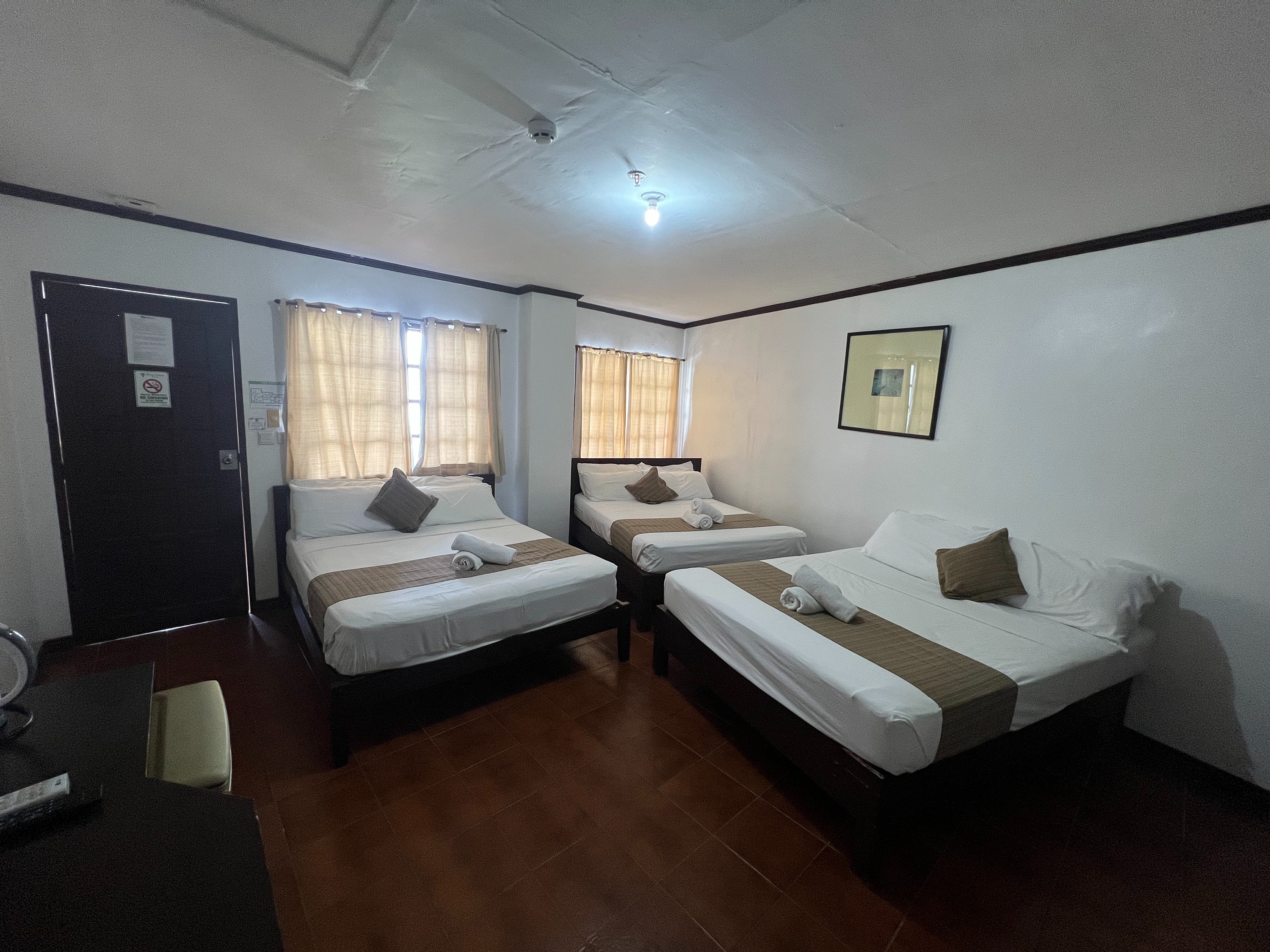 Family Room Executive