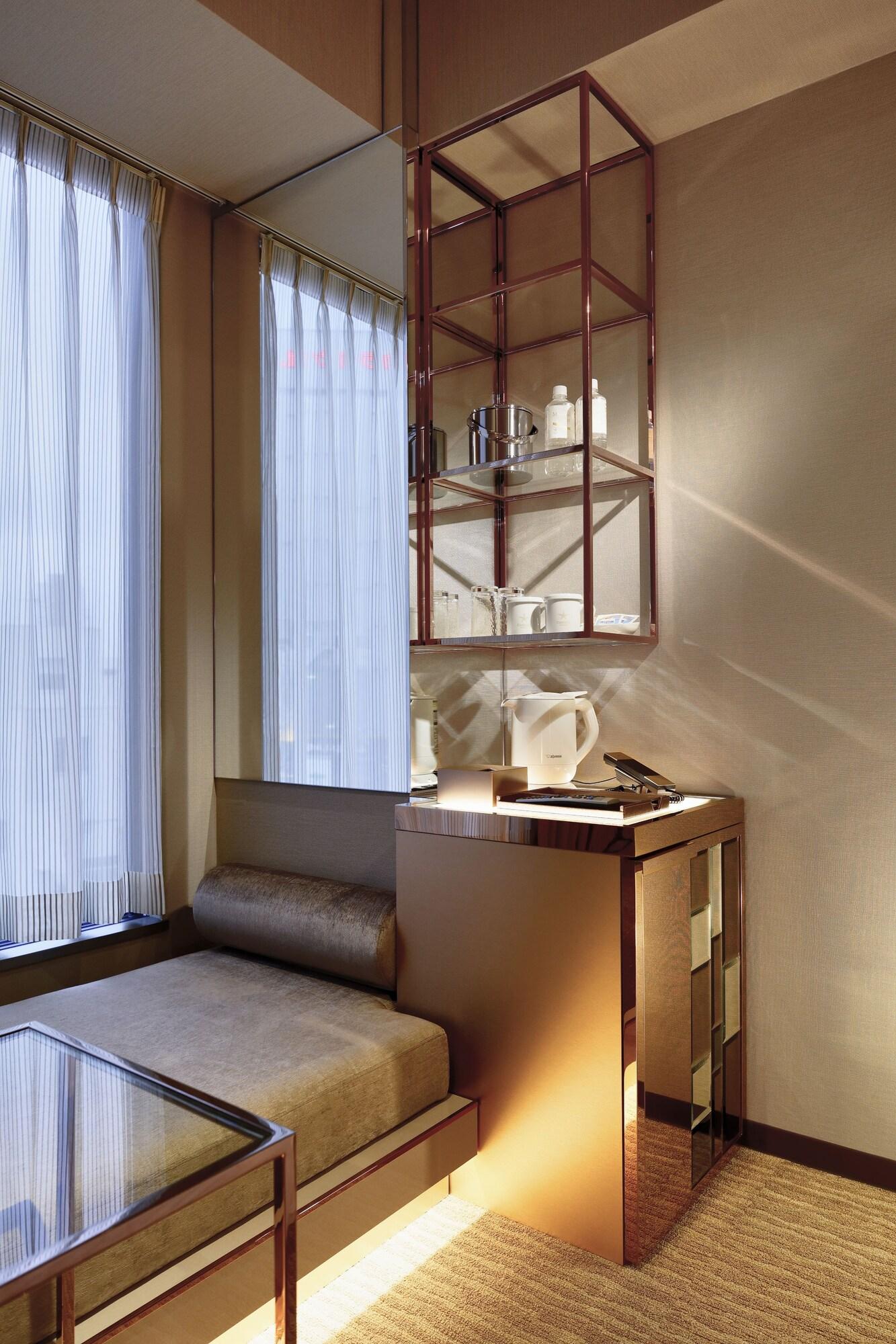 Double Executive King Bed