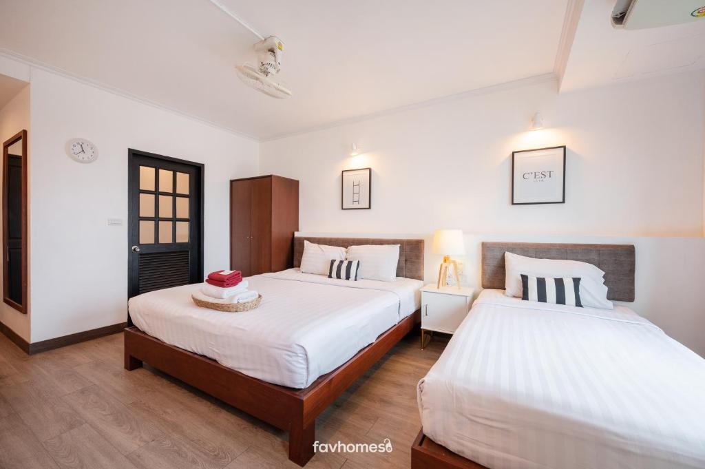 Family Room Superior