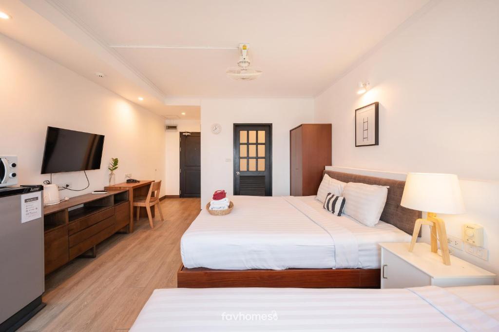 Family Room Superior